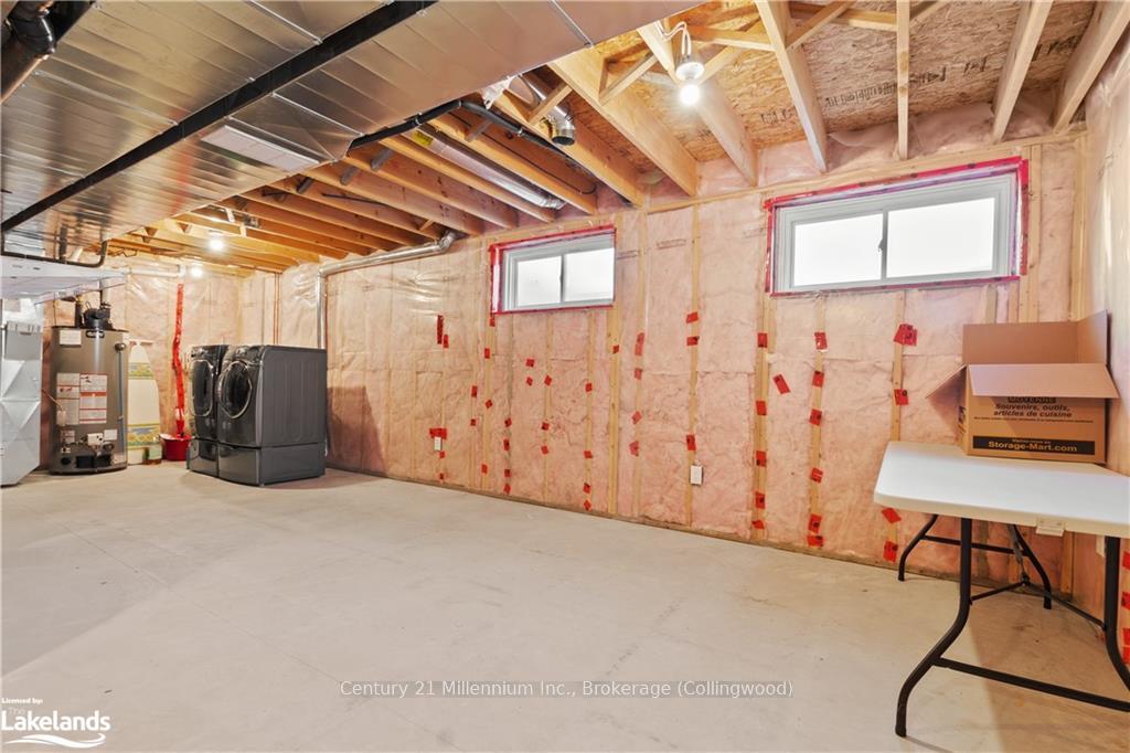 Photo 38 of 6 Mckean Crescent, Collingwood — HOMEH