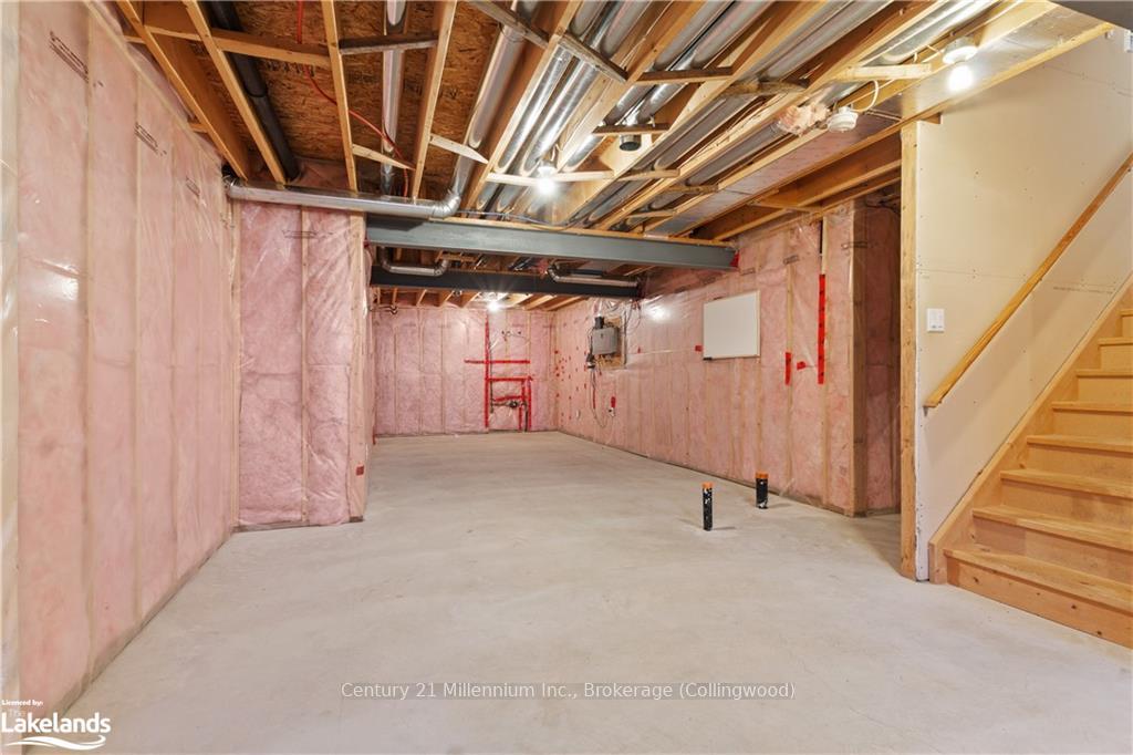 Photo 39 of 6 Mckean Crescent, Collingwood — HOMEH