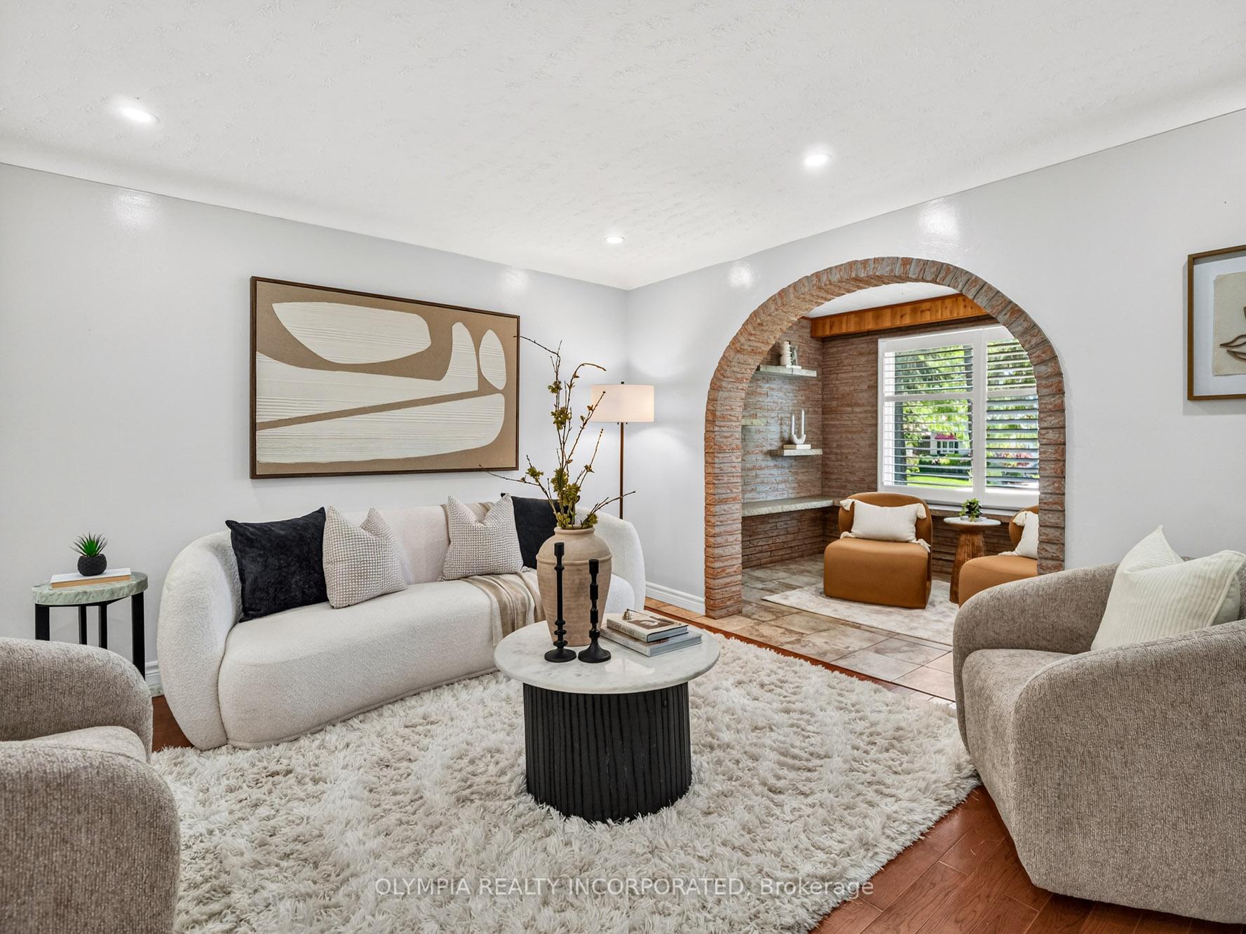 Photo 10 of 4124 Preston Avenue, Niagara Falls, Ascot — HOMEH