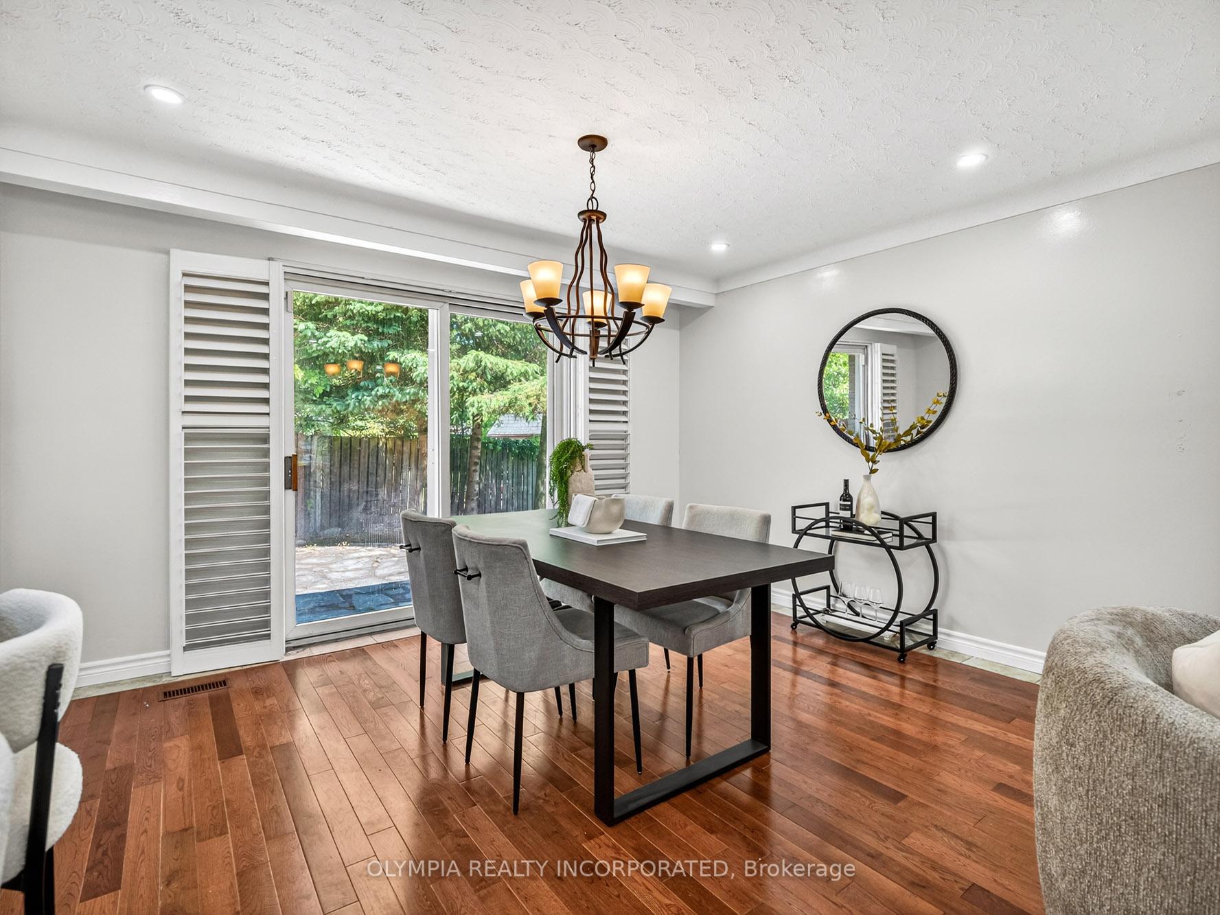 Photo 12 of 4124 Preston Avenue, Niagara Falls, Ascot — HOMEH