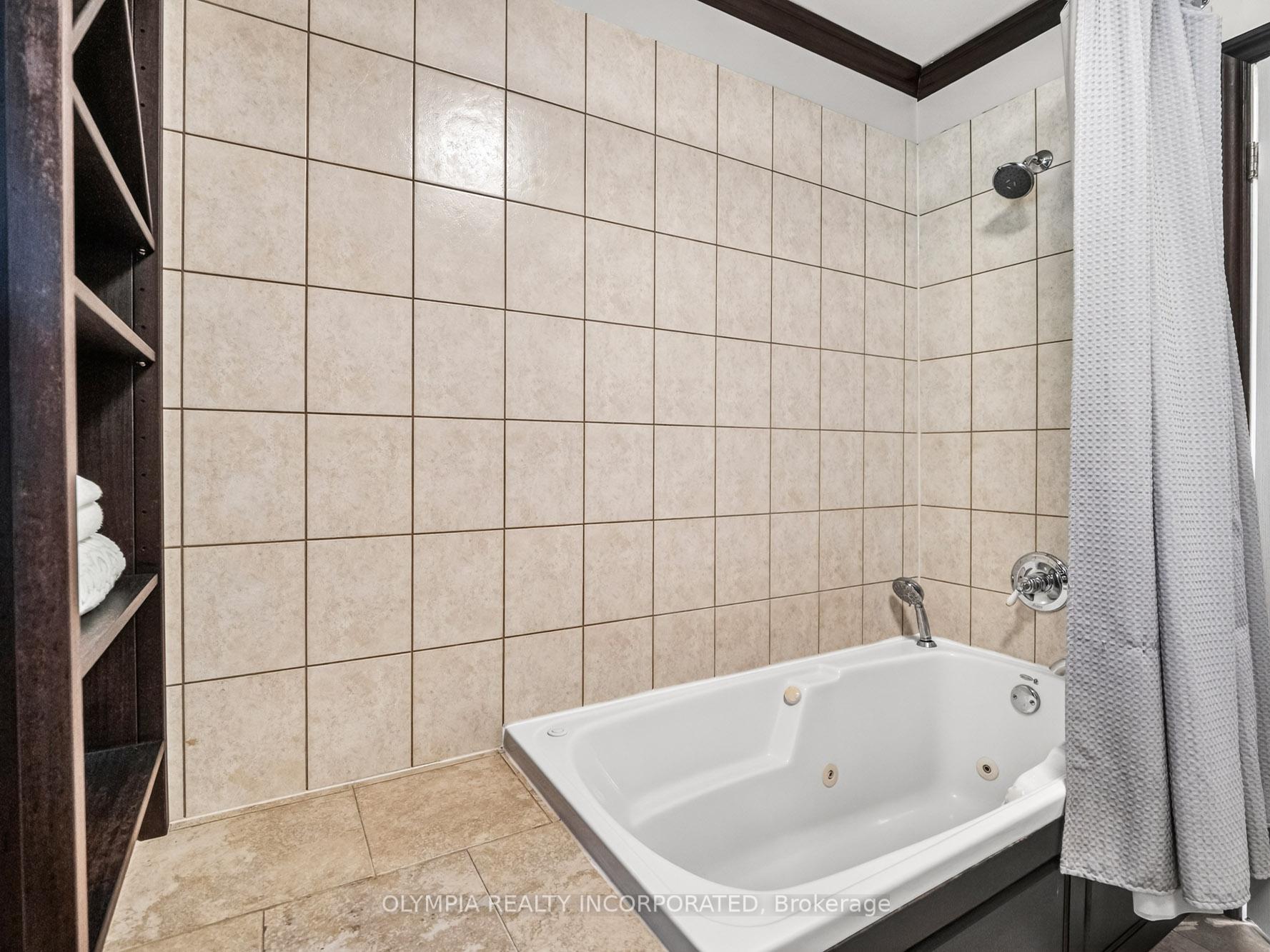 Photo 18 of 4124 Preston Avenue, Niagara Falls, Ascot — HOMEH