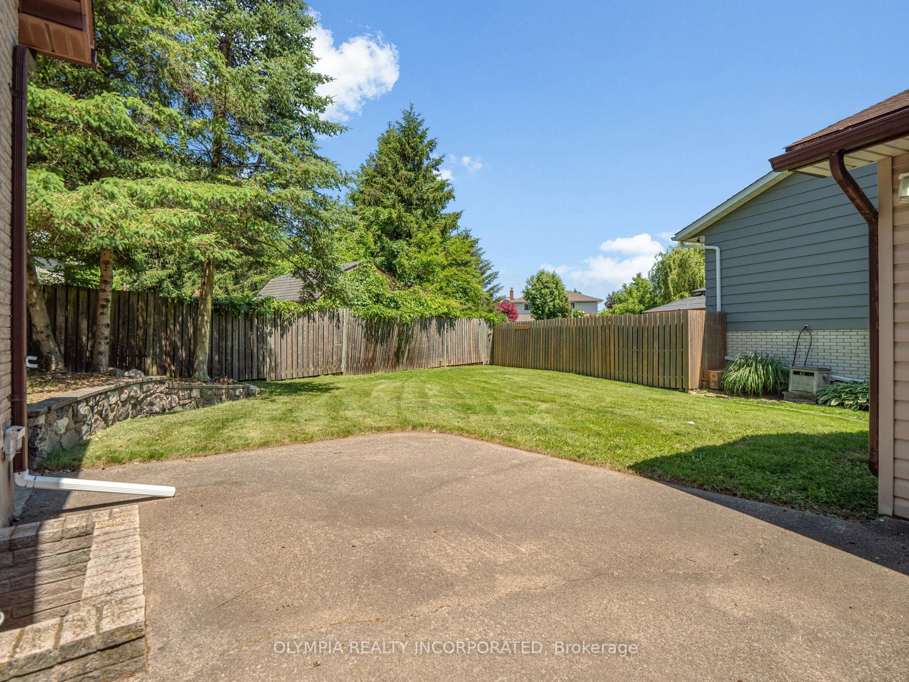 Photo 32 of 4124 Preston Avenue, Niagara Falls, Ascot — HOMEH