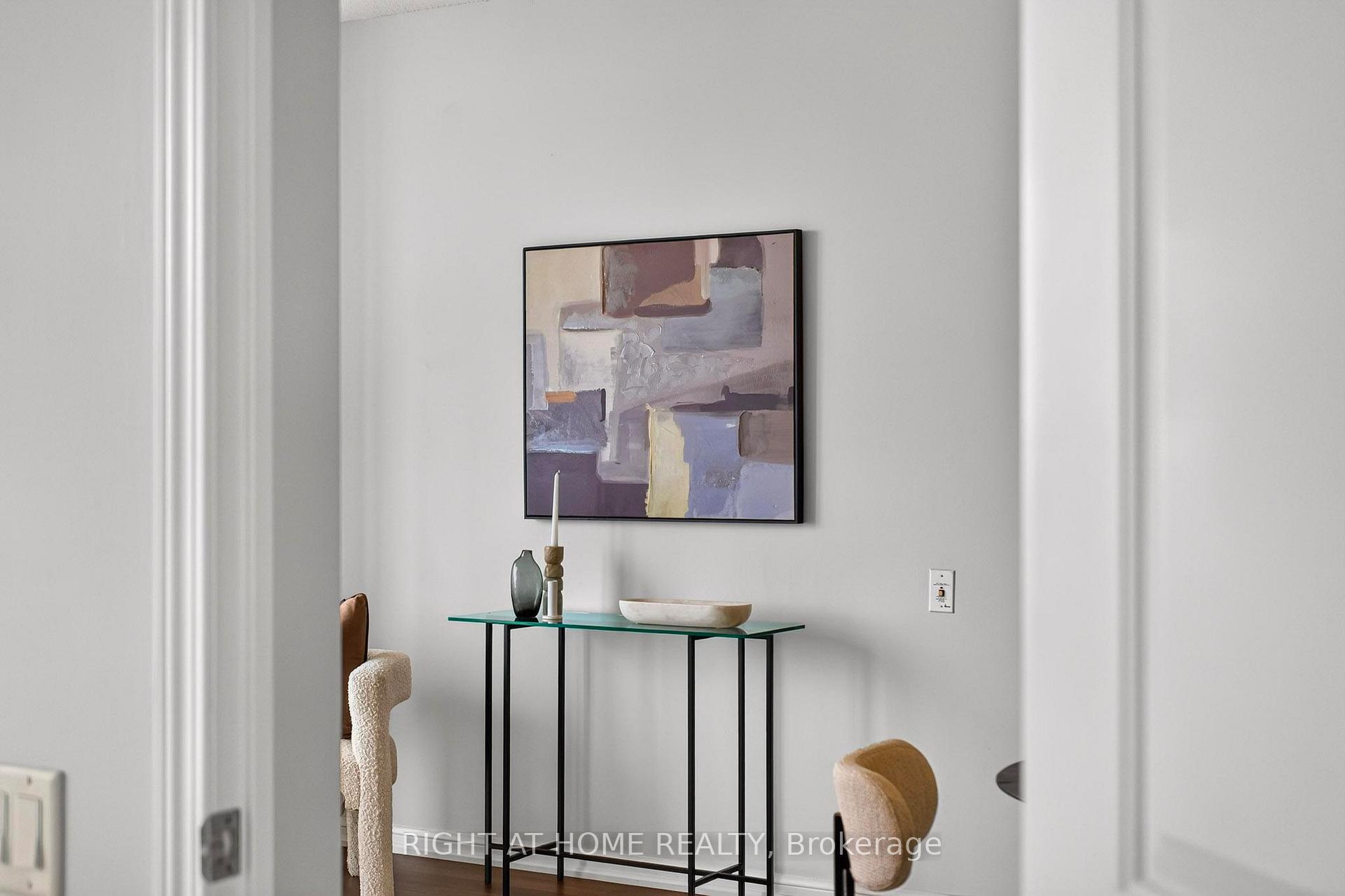 Photo 17 of Unit 2201, 15 Windermere Avenue, Toronto, High Park-Swansea — HOMEH