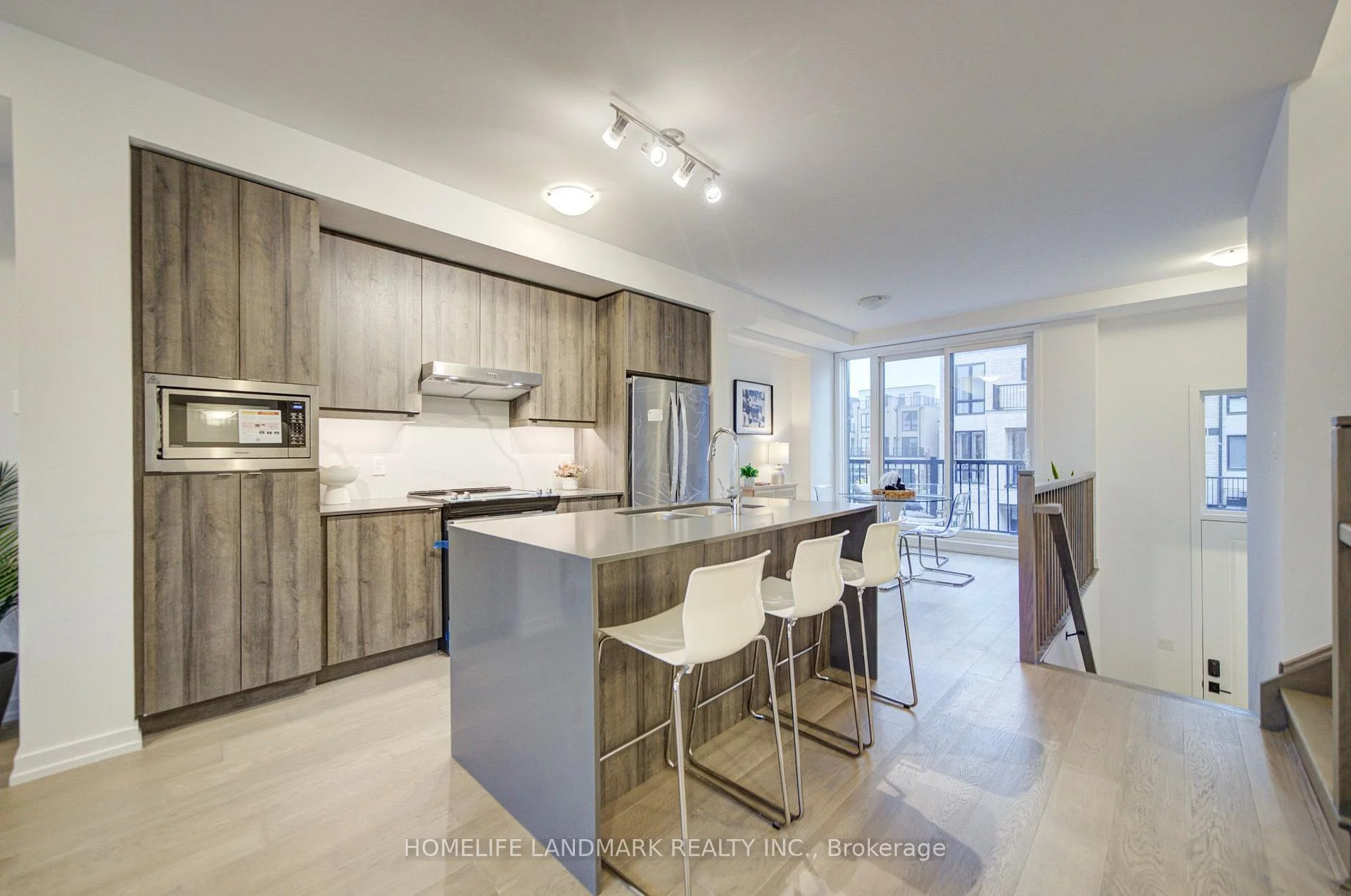 Photo 8 of 11 Bancroft Lane, Richmond Hill, Jefferson — HOMEH