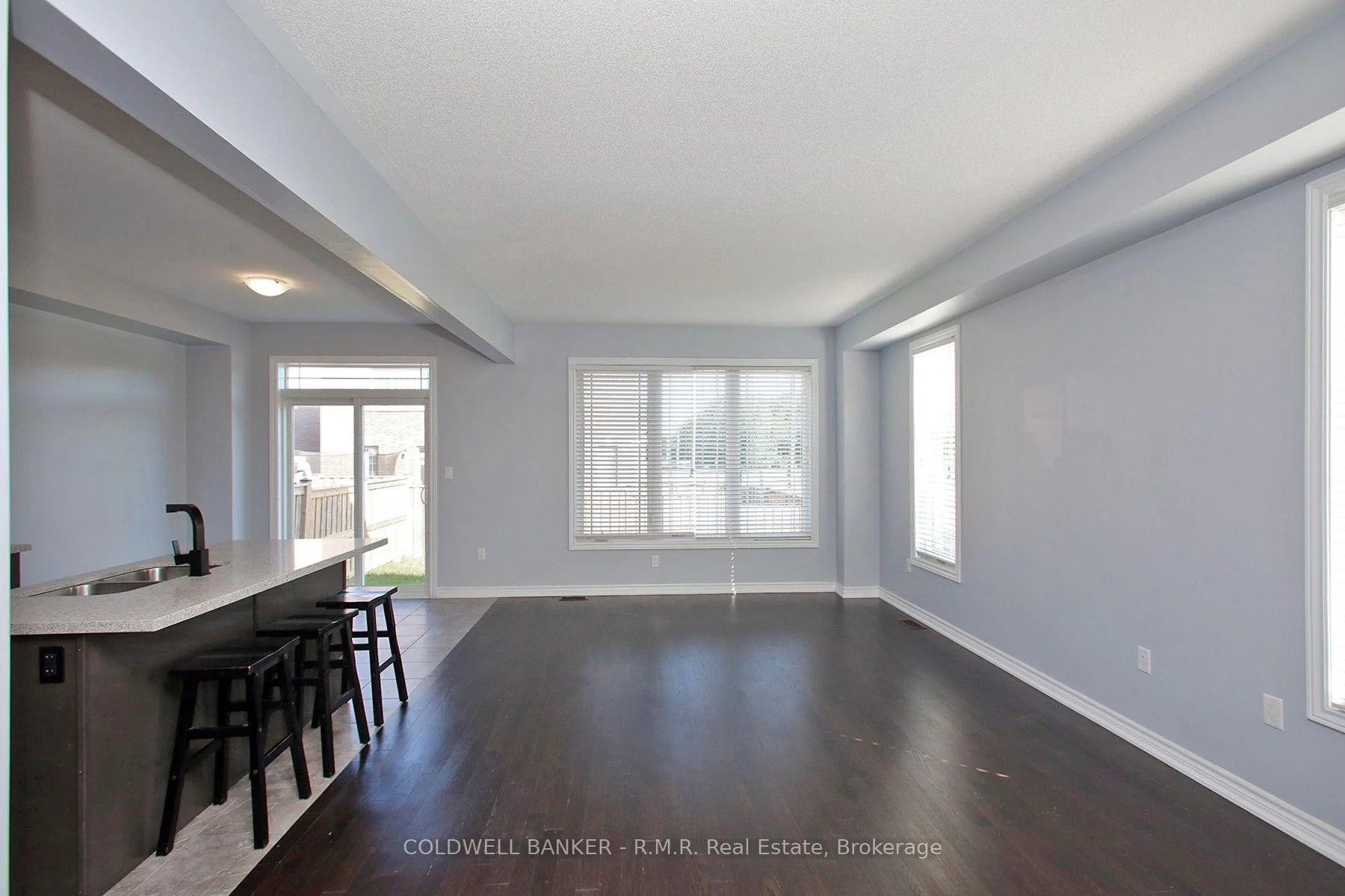 Photo 14 of 30 Moses Crescent, Clarington, Bowmanville — HOMEH
