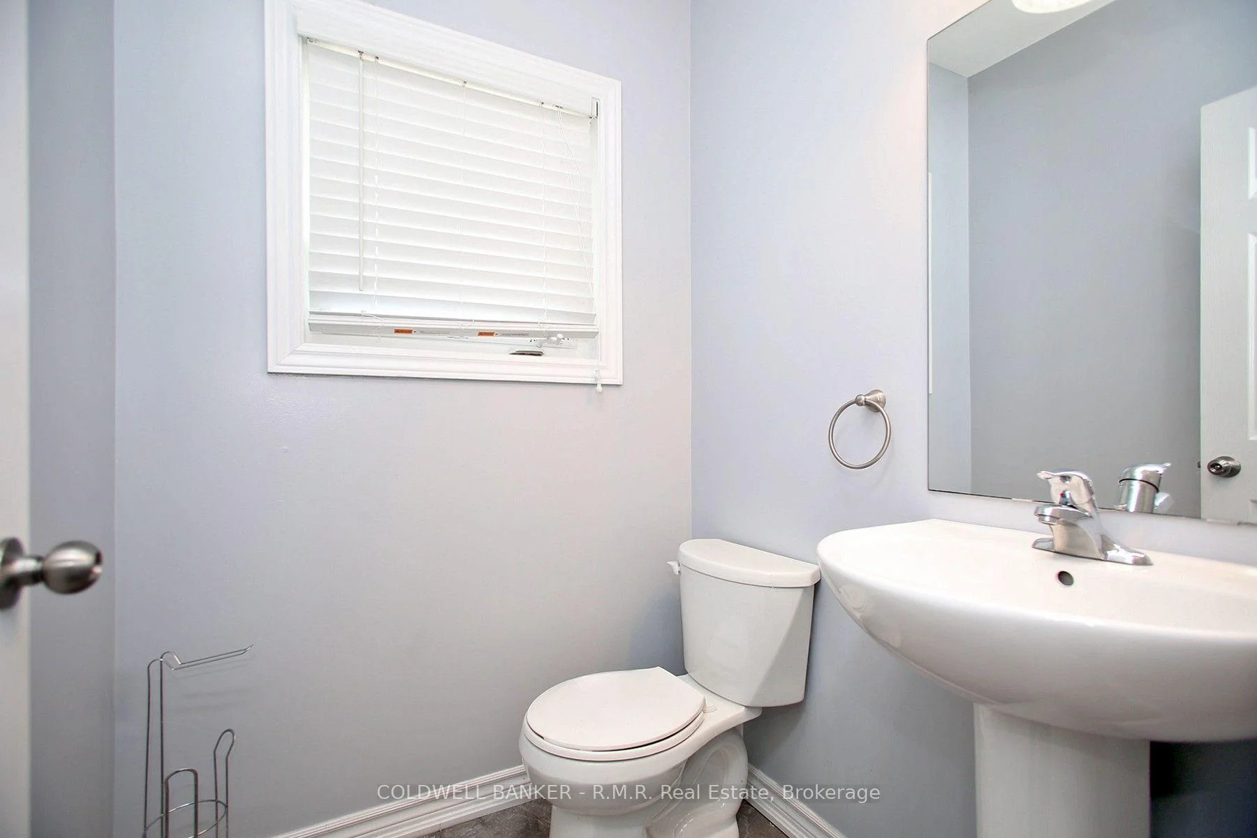 Photo 23 of 30 Moses Crescent, Clarington, Bowmanville — HOMEH