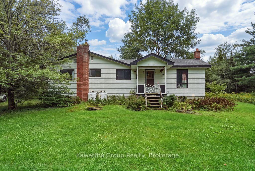Photo 12 of 15 Cameron Road, Kawartha Lakes, Laxton/Digby/Longford — HOMEH