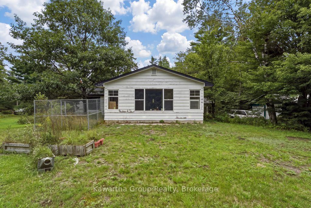 Photo 14 of 15 Cameron Road, Kawartha Lakes, Laxton/Digby/Longford — HOMEH