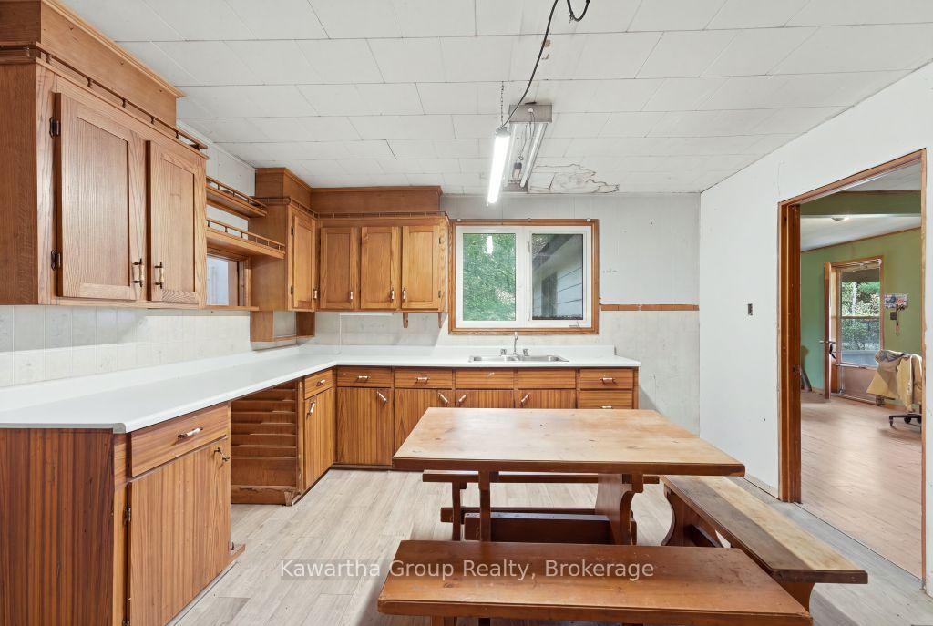 Photo 18 of 15 Cameron Road, Kawartha Lakes, Laxton/Digby/Longford — HOMEH