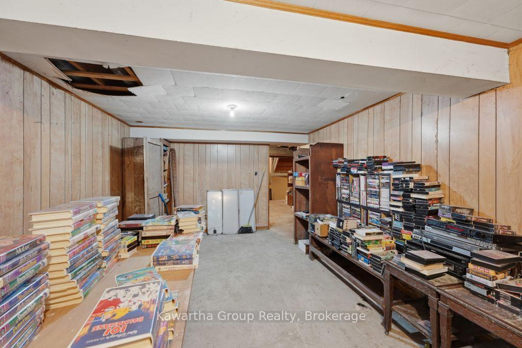 Photo 35 of 15 Cameron Road, Kawartha Lakes, Laxton/Digby/Longford — HOMEH
