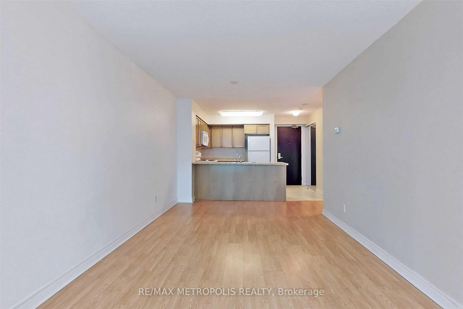 Photo 8 of Unit 1005, 51 Lower Simcoe Street, Toronto, Waterfront Communities — HOMEH