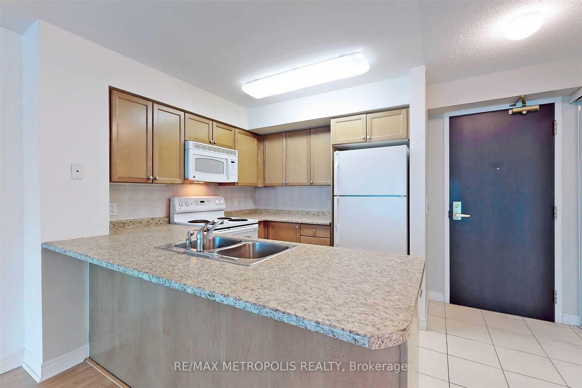Photo 12 of Unit 1005, 51 Lower Simcoe Street, Toronto, Waterfront Communities — HOMEH