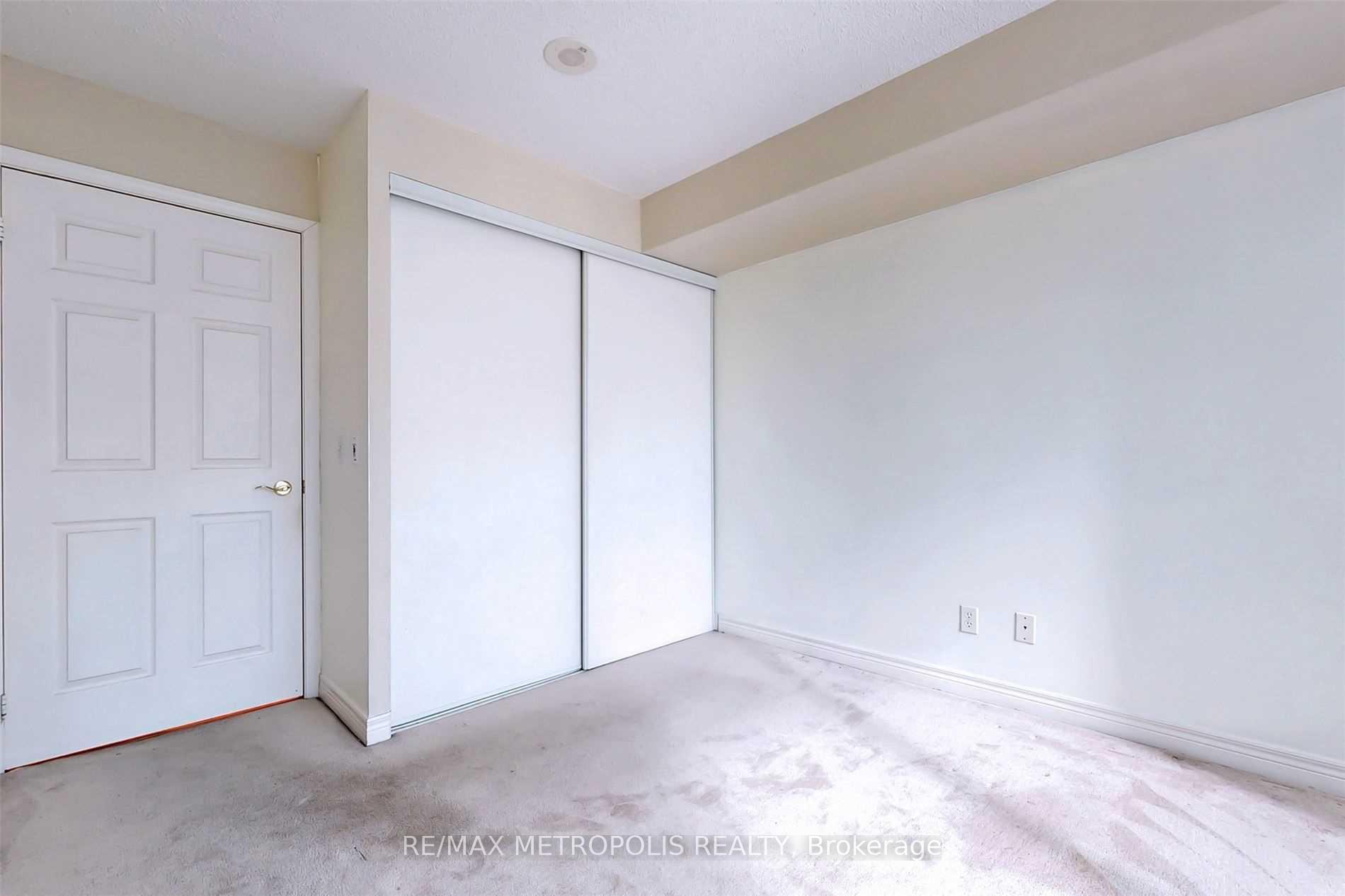 Photo 17 of Unit 1005, 51 Lower Simcoe Street, Toronto, Waterfront Communities — HOMEH