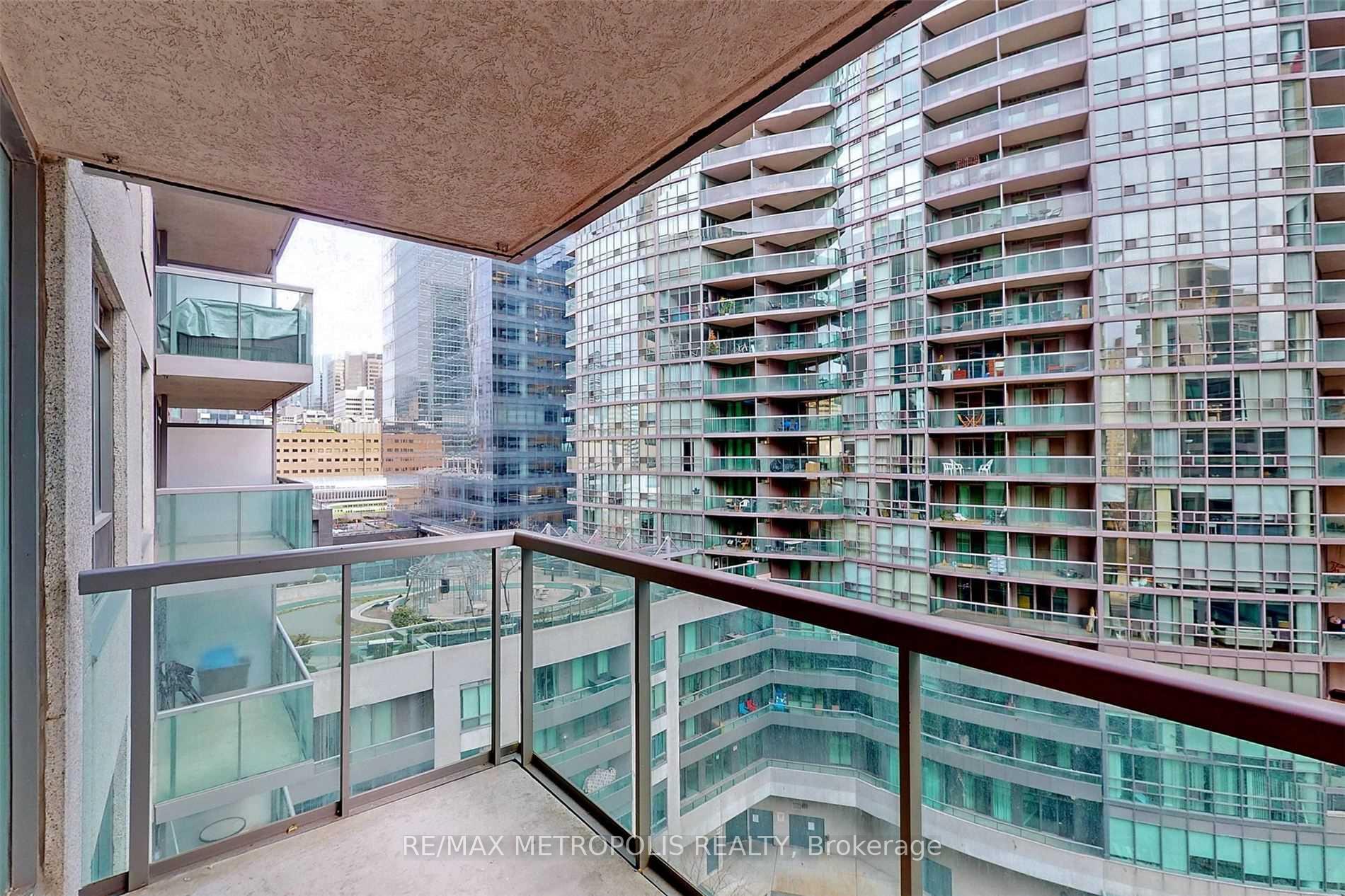 Photo 22 of Unit 1005, 51 Lower Simcoe Street, Toronto, Waterfront Communities — HOMEH