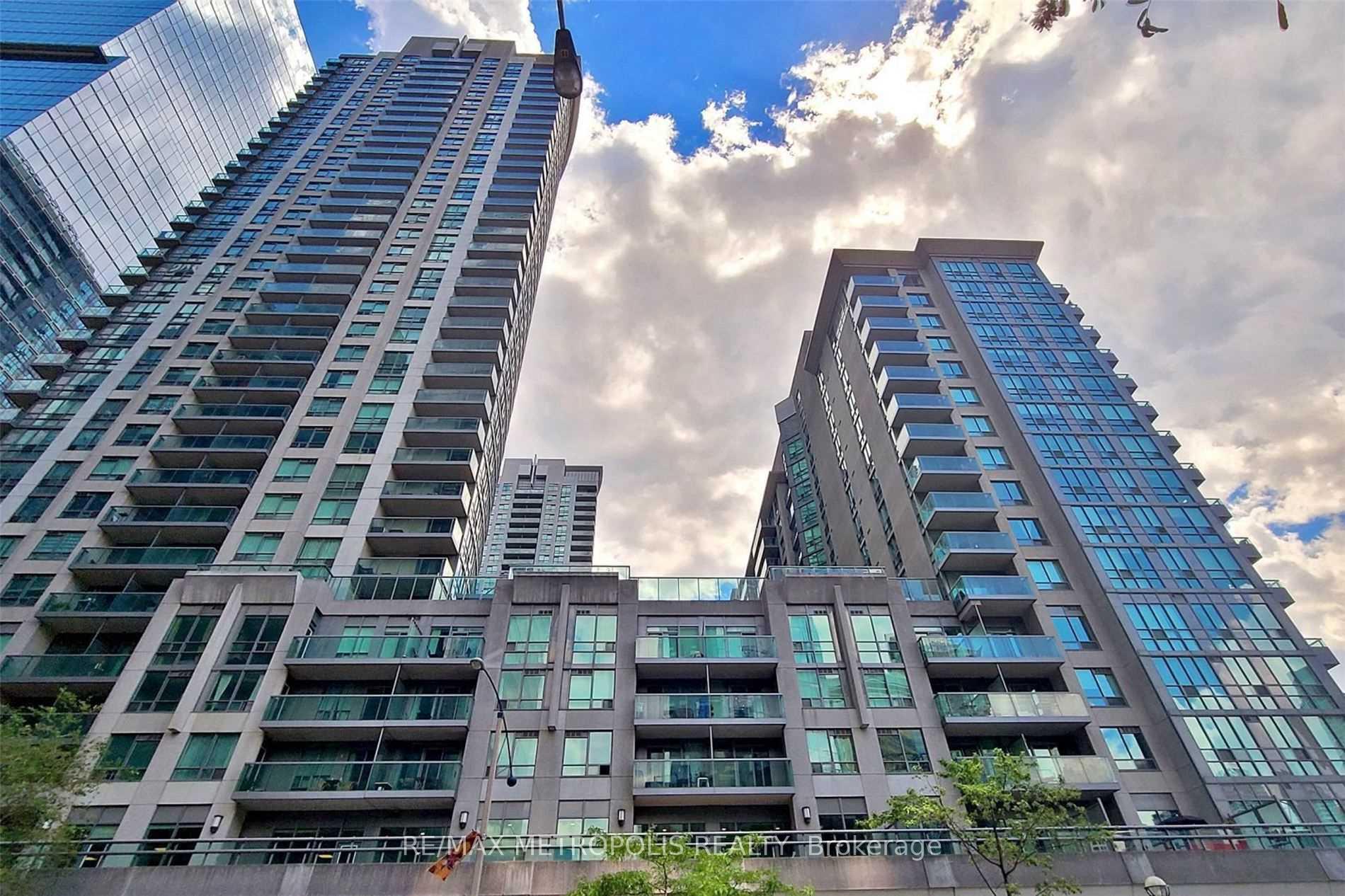 Photo 26 of Unit 1005, 51 Lower Simcoe Street, Toronto, Waterfront Communities — HOMEH