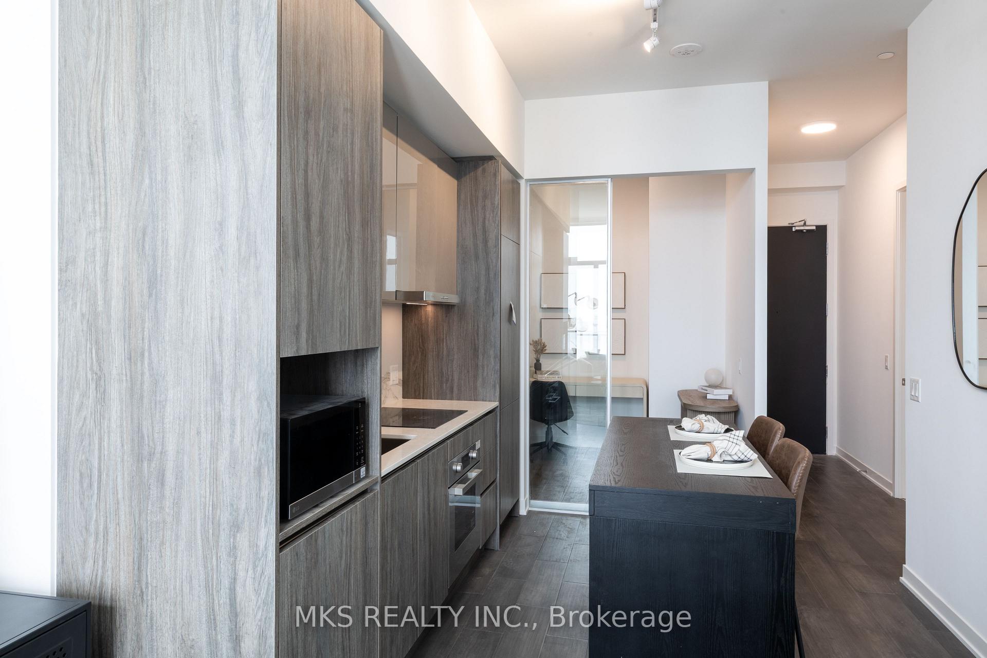 Photo 8 of Unit PH09, 180 Front Street E, Toronto, Moss Park — HOMEH