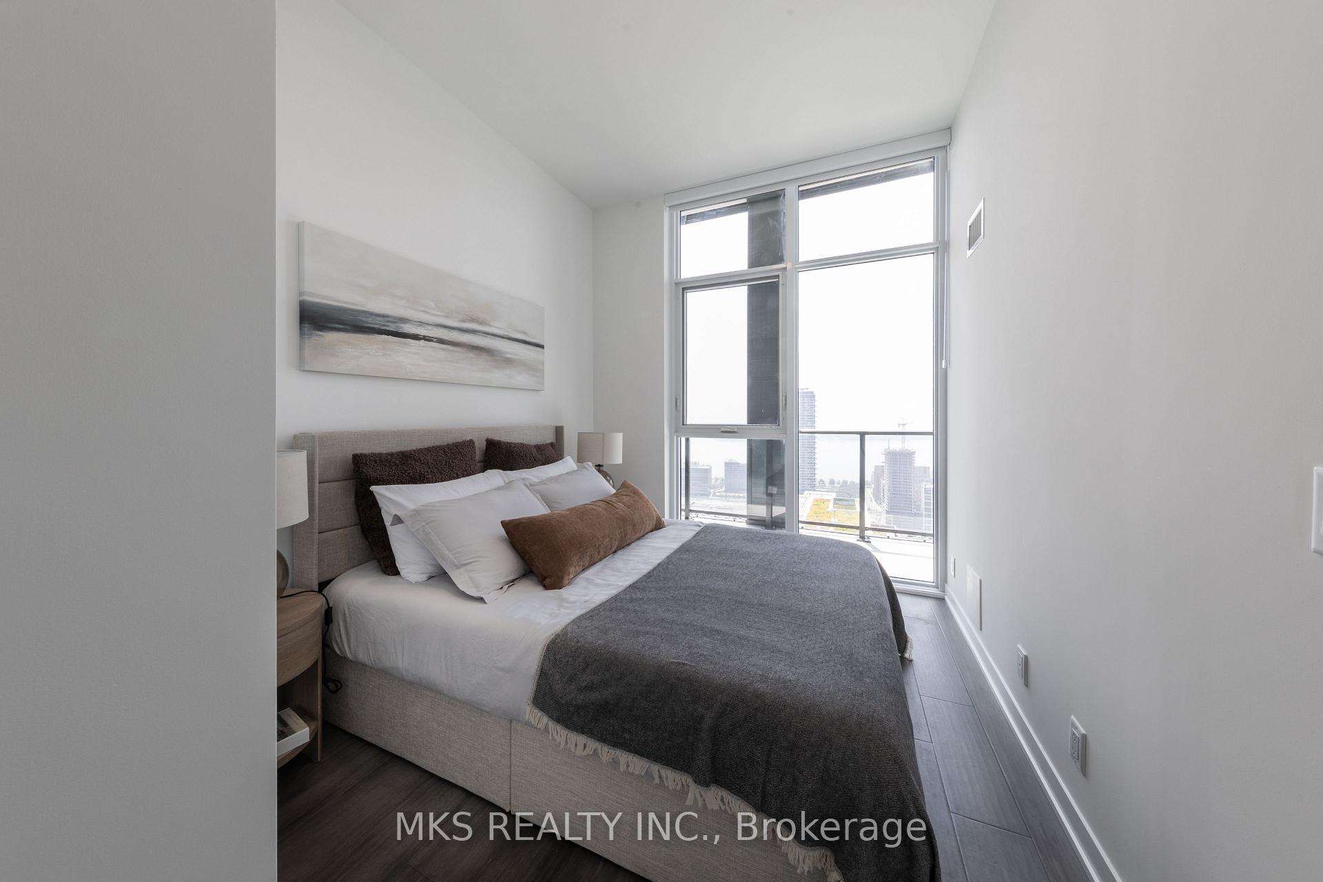 Photo 11 of Unit PH09, 180 Front Street E, Toronto, Moss Park — HOMEH