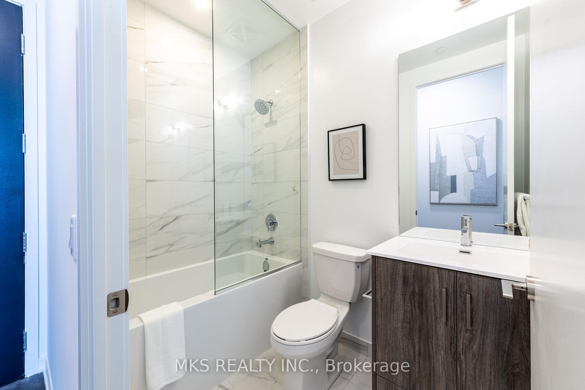 Photo 12 of Unit PH09, 180 Front Street E, Toronto, Moss Park — HOMEH