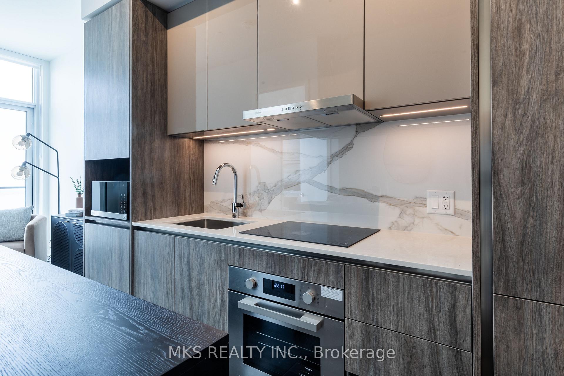 Photo 17 of Unit PH09, 180 Front Street E, Toronto, Moss Park — HOMEH