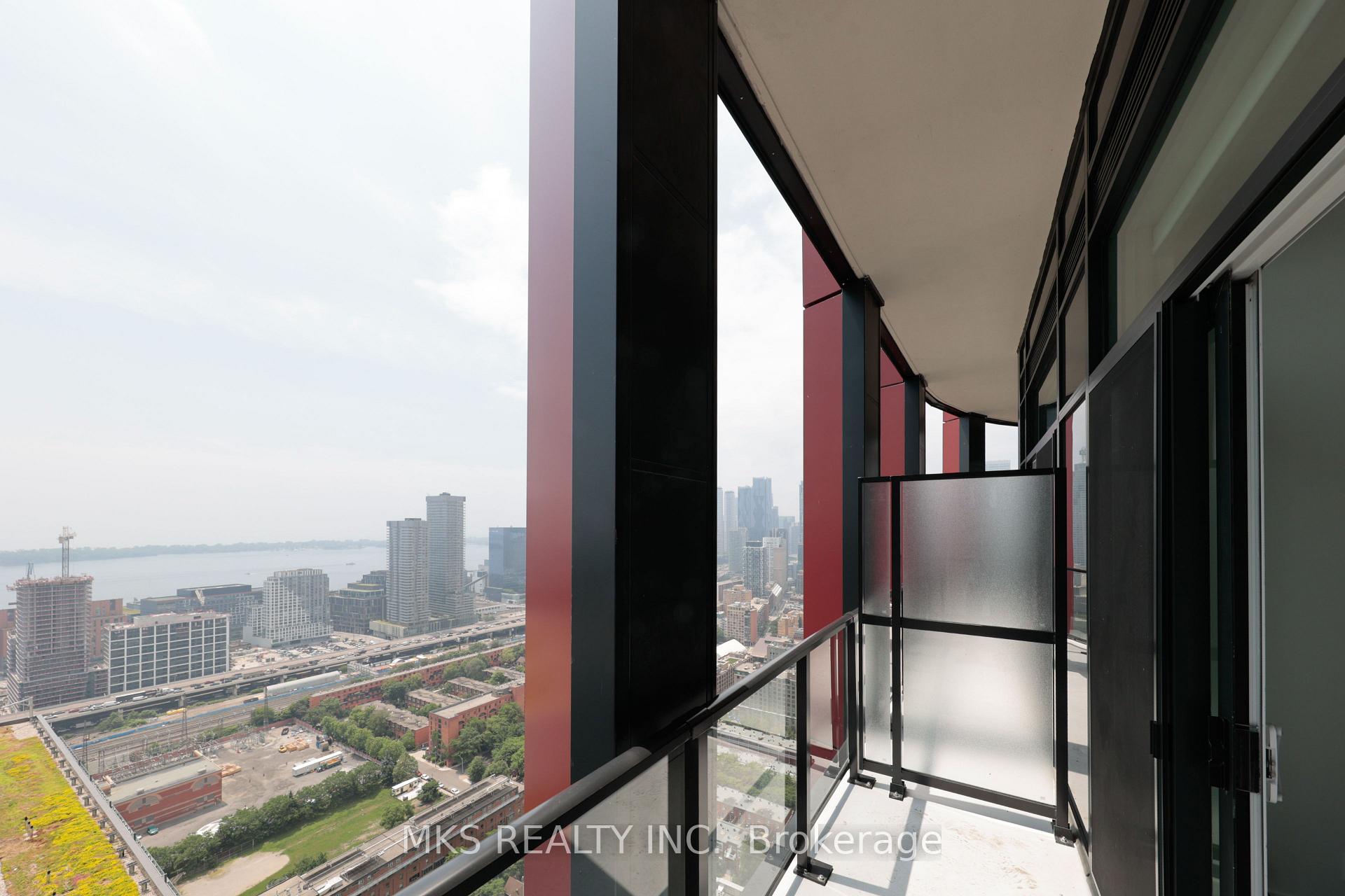 Photo 26 of Unit PH09, 180 Front Street E, Toronto, Moss Park — HOMEH