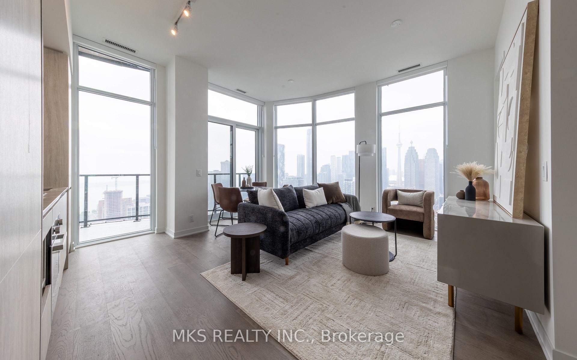 Photo 10 of Unit PH10, 180 Front Street E, Toronto, Moss Park — HOMEH