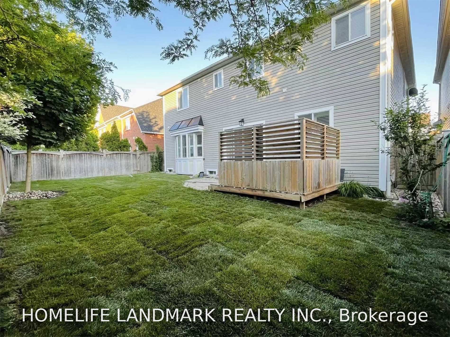 Photo 14 of 18 Hoppe Street, Ajax, South East — HOMEH