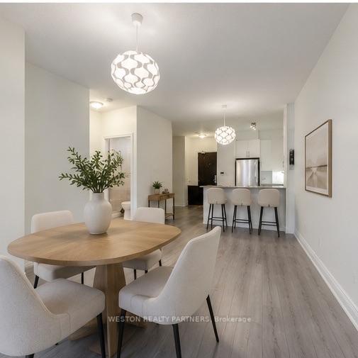Photo 4 of Unit 118, 25 Earlington Avenue, Etobicoke, Kingsway South — HOMEH