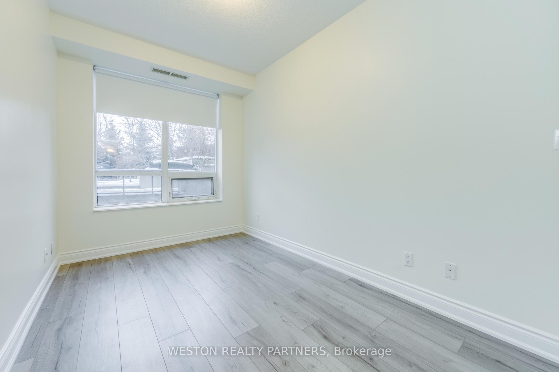 Photo 13 of Unit 118, 25 Earlington Avenue, Etobicoke, Kingsway South — HOMEH