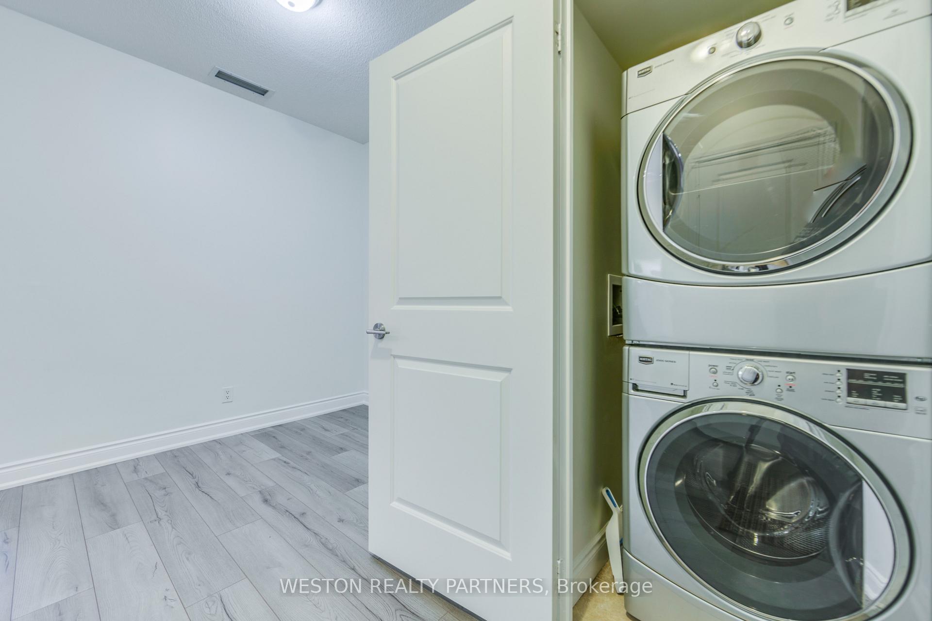 Photo 18 of Unit 118, 25 Earlington Avenue, Etobicoke, Kingsway South — HOMEH