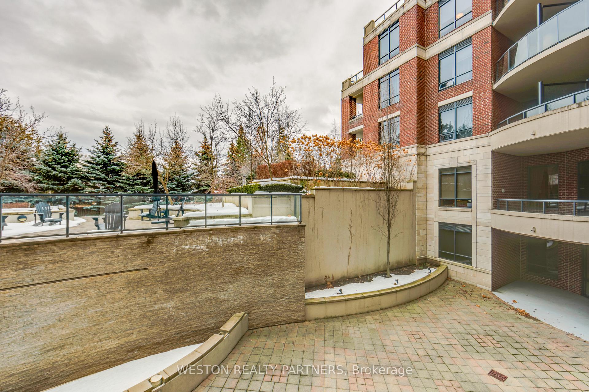 Photo 24 of Unit 118, 25 Earlington Avenue, Etobicoke, Kingsway South — HOMEH