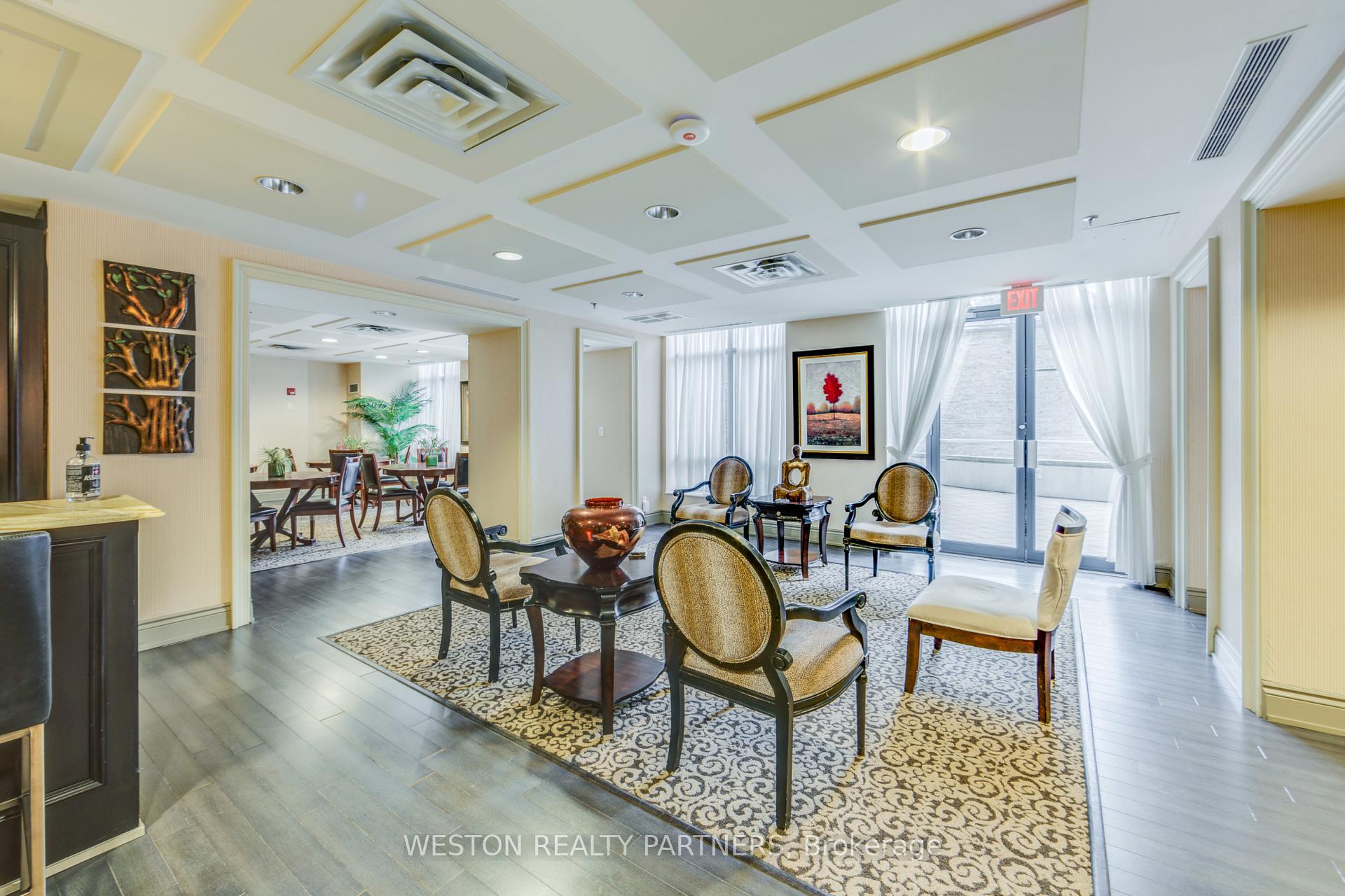 Photo 31 of Unit 118, 25 Earlington Avenue, Etobicoke, Kingsway South — HOMEH