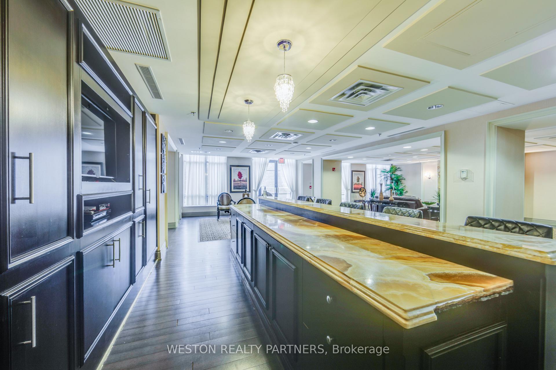 Photo 34 of Unit 118, 25 Earlington Avenue, Etobicoke, Kingsway South — HOMEH