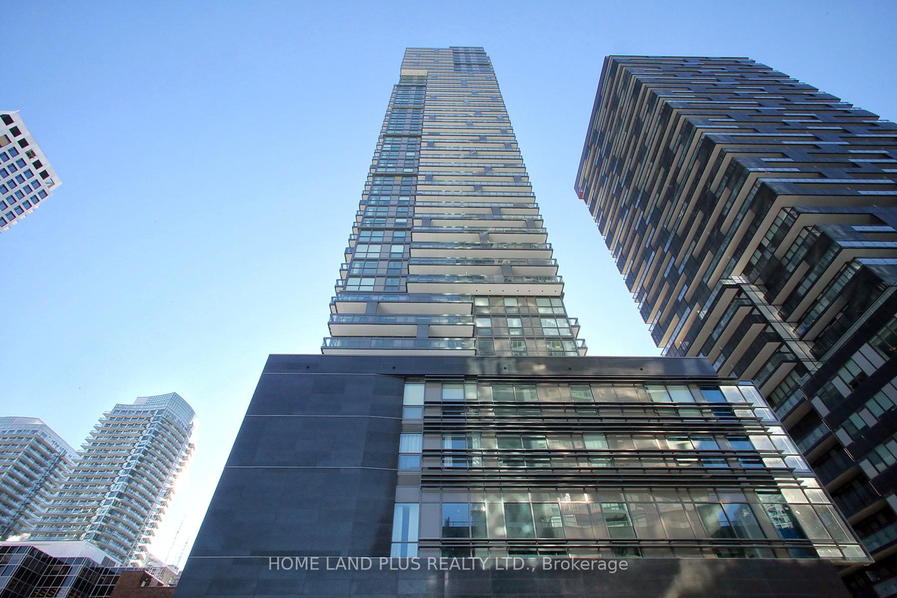 Photo 2 of Unit 2704, 39 Roehampton Avenue, Toronto, Mount Pleasant West — HOMEH