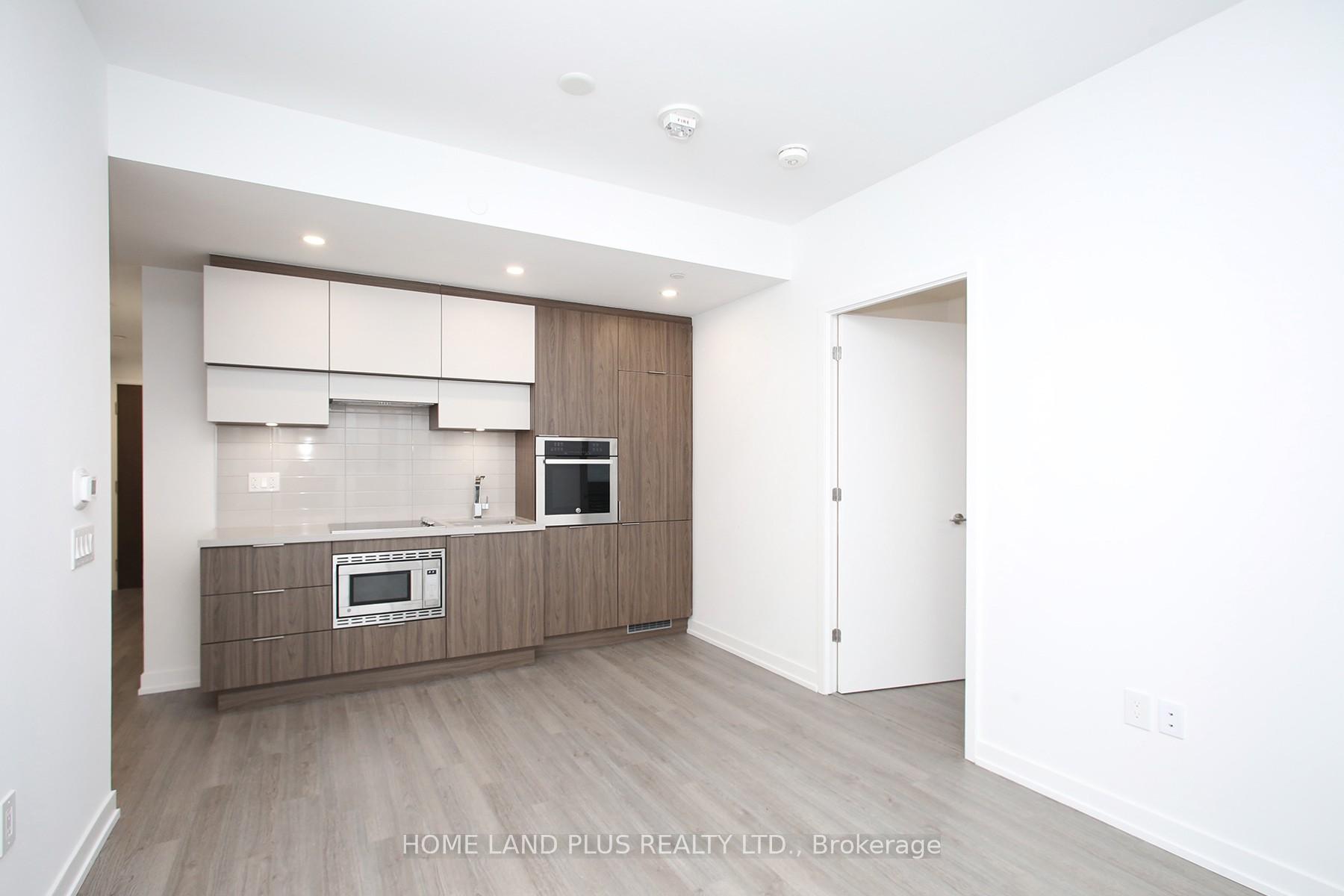 Photo 10 of Unit 2704, 39 Roehampton Avenue, Toronto, Mount Pleasant West — HOMEH