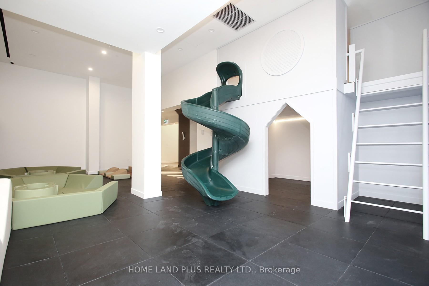Photo 33 of Unit 2704, 39 Roehampton Avenue, Toronto, Mount Pleasant West — HOMEH