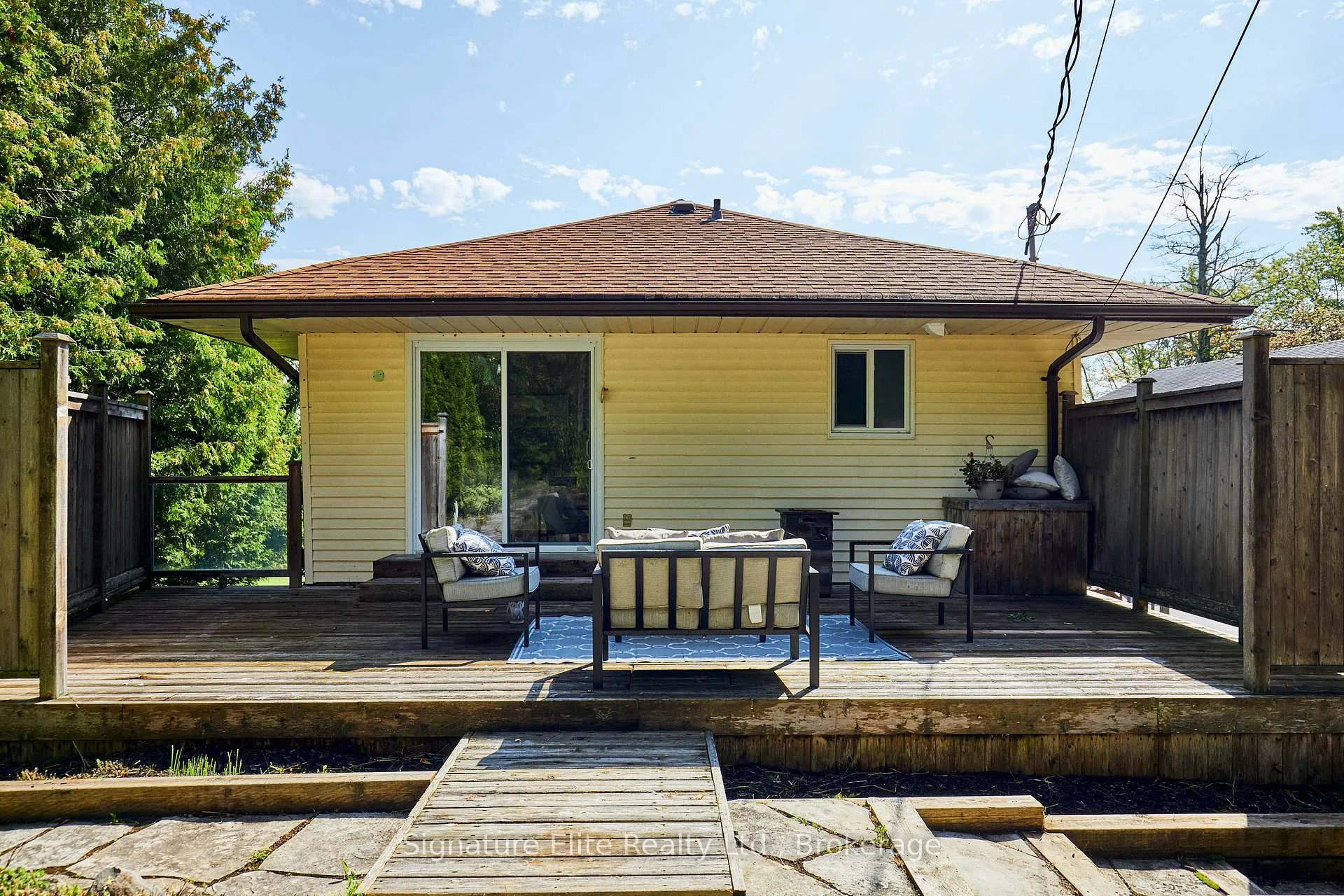 Photo 53 of 56 Pine Point Lane, Scugog, Port Perry — HOMEH