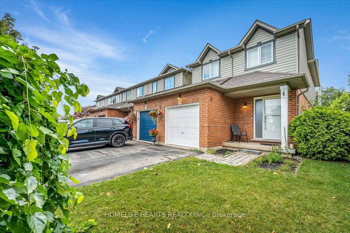 Photo 5 of 21 Bronte Court, Hamilton, Waterdown — HOMEH