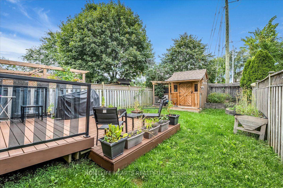 Photo 34 of 21 Bronte Court, Hamilton, Waterdown — HOMEH