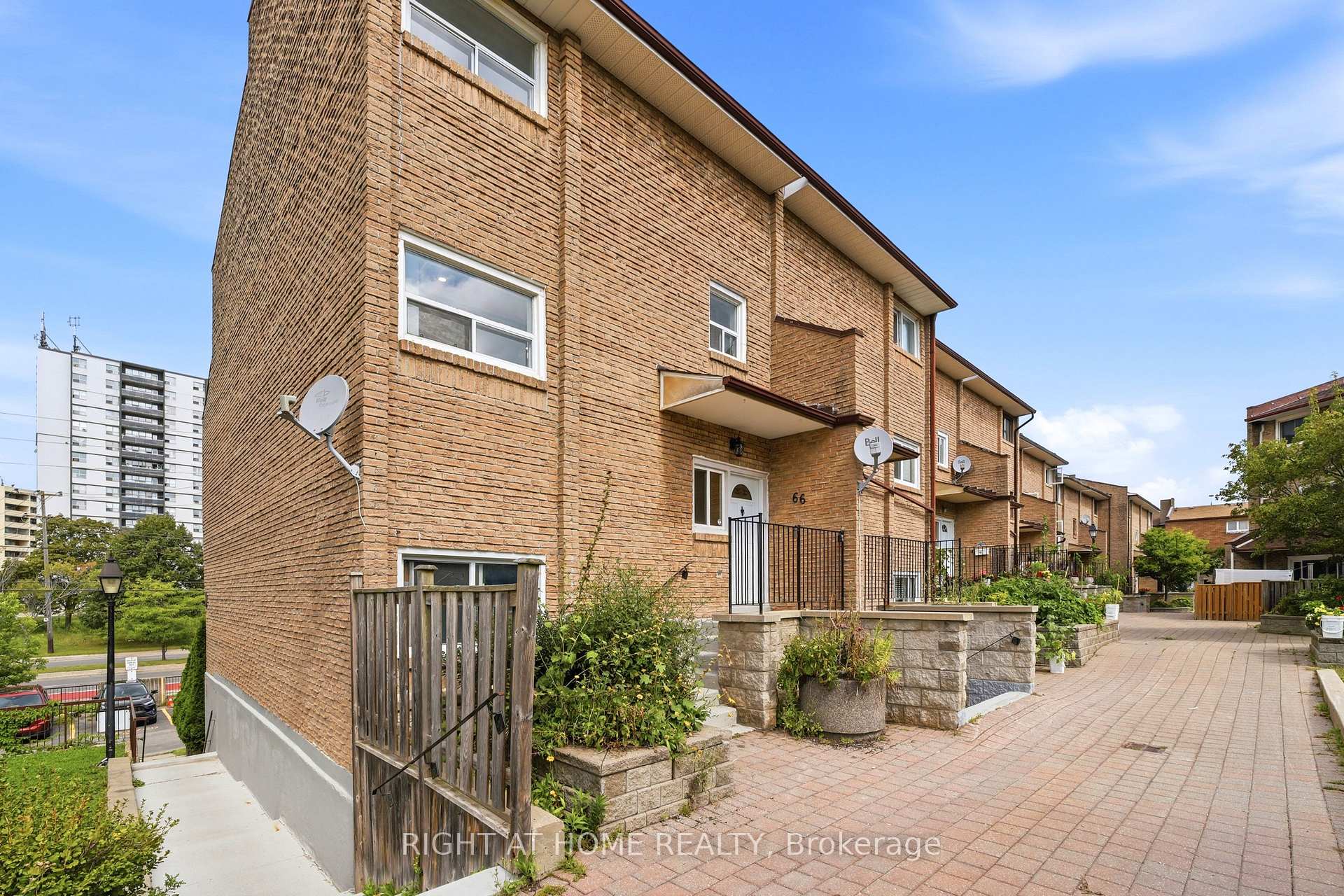 Photo 1 of Unit 66, 91 Muir Drive, Scarborough, Scarborough Village — HOMEH