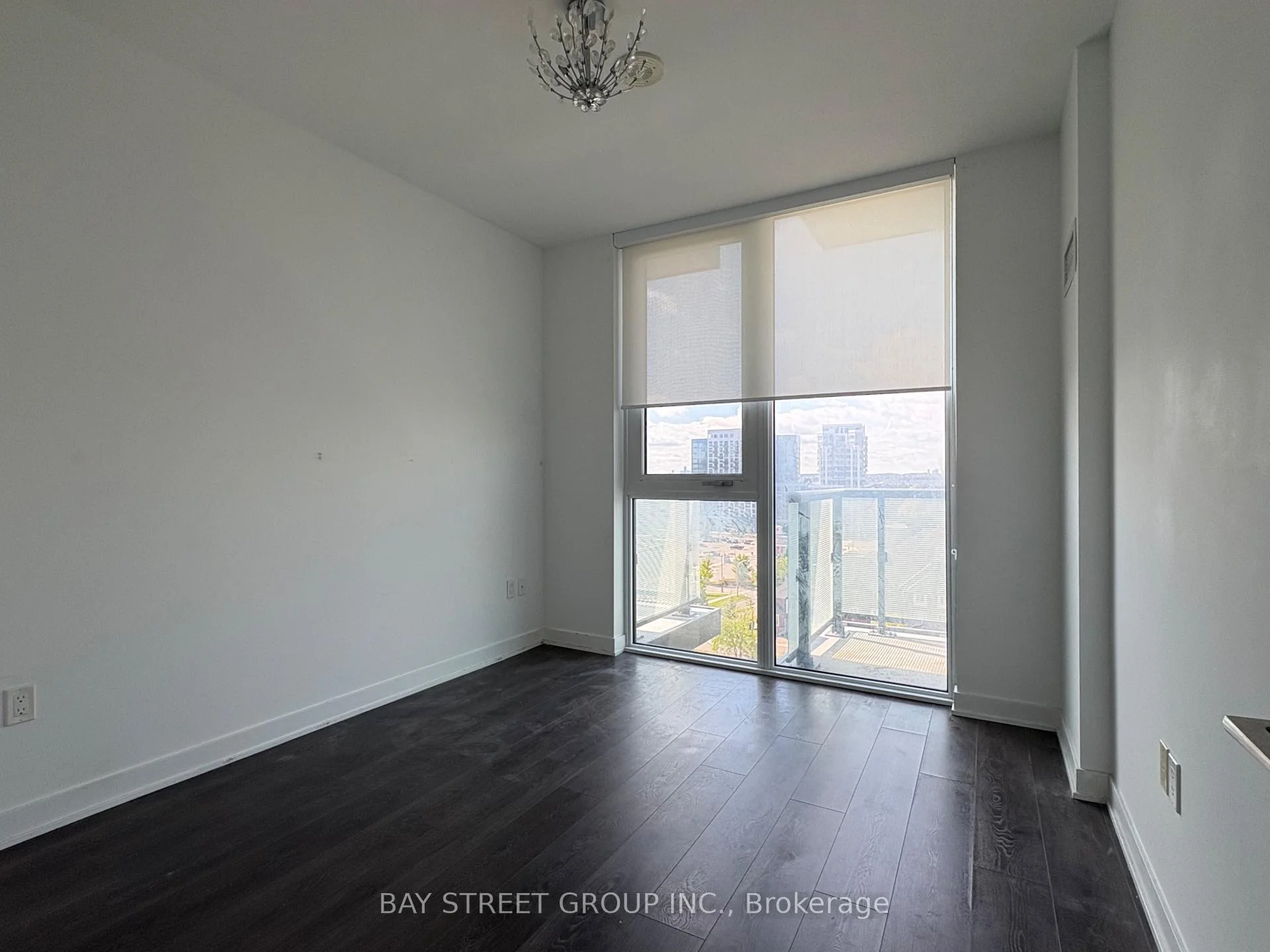 Photo 16 of Unit 902, 85 Oneida Crescent, Richmond Hill, Langstaff — HOMEH