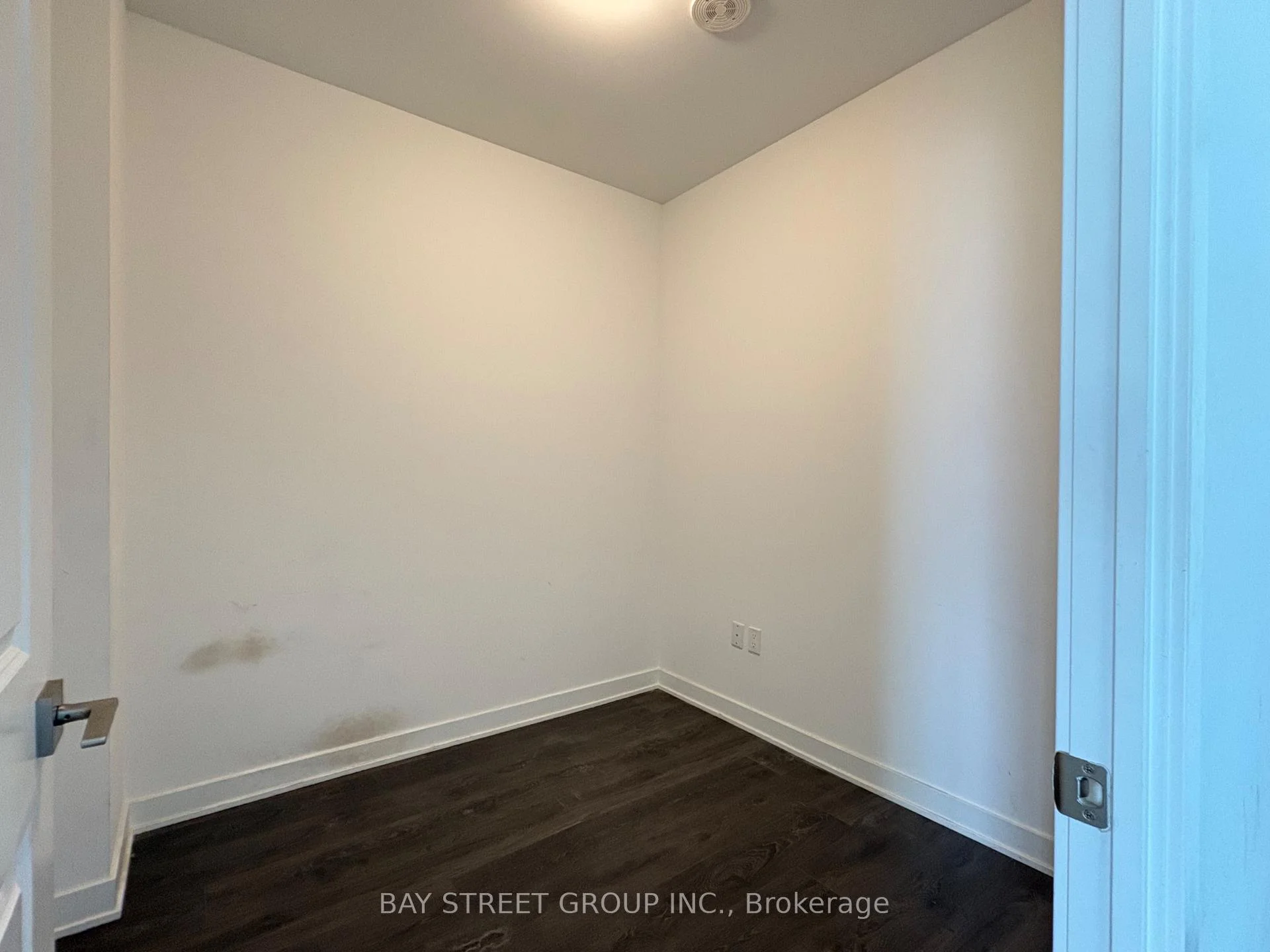 Photo 20 of Unit 902, 85 Oneida Crescent, Richmond Hill, Langstaff — HOMEH