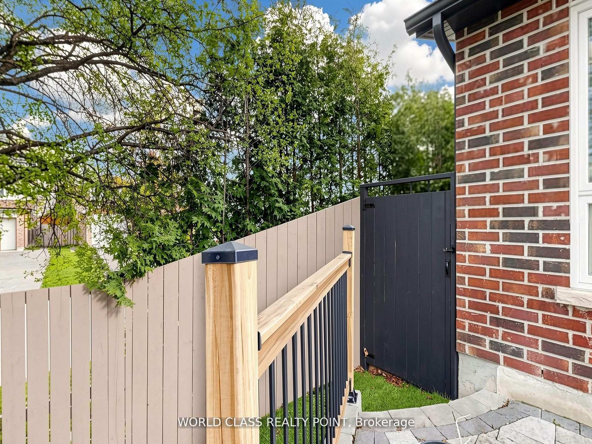 Photo 40 of 1638 Norwill Crescent, Oshawa, Samac — HOMEH