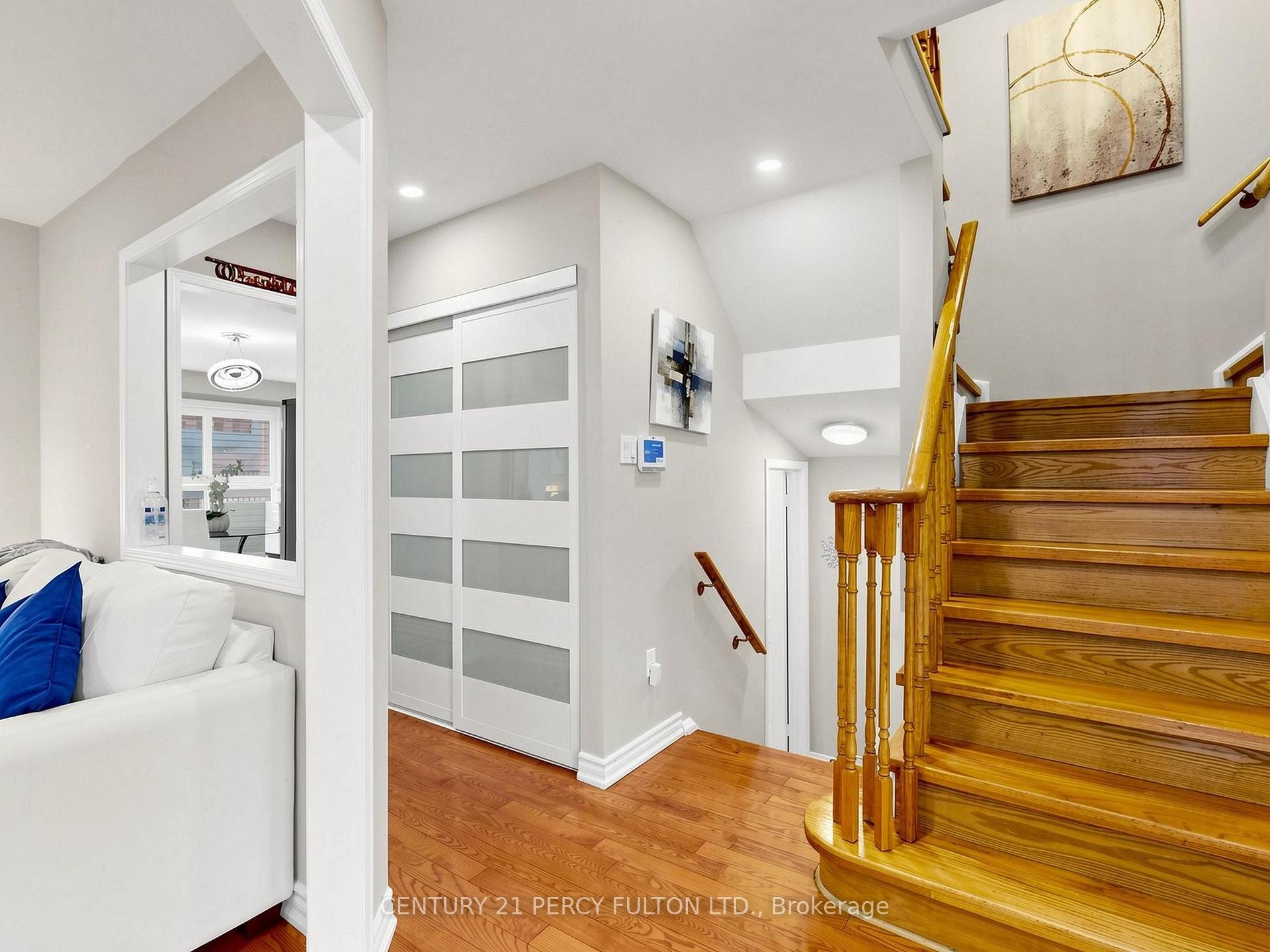 Photo 16 of 2052 Blue Ridge Crescent, Pickering, Brock Ridge — HOMEH