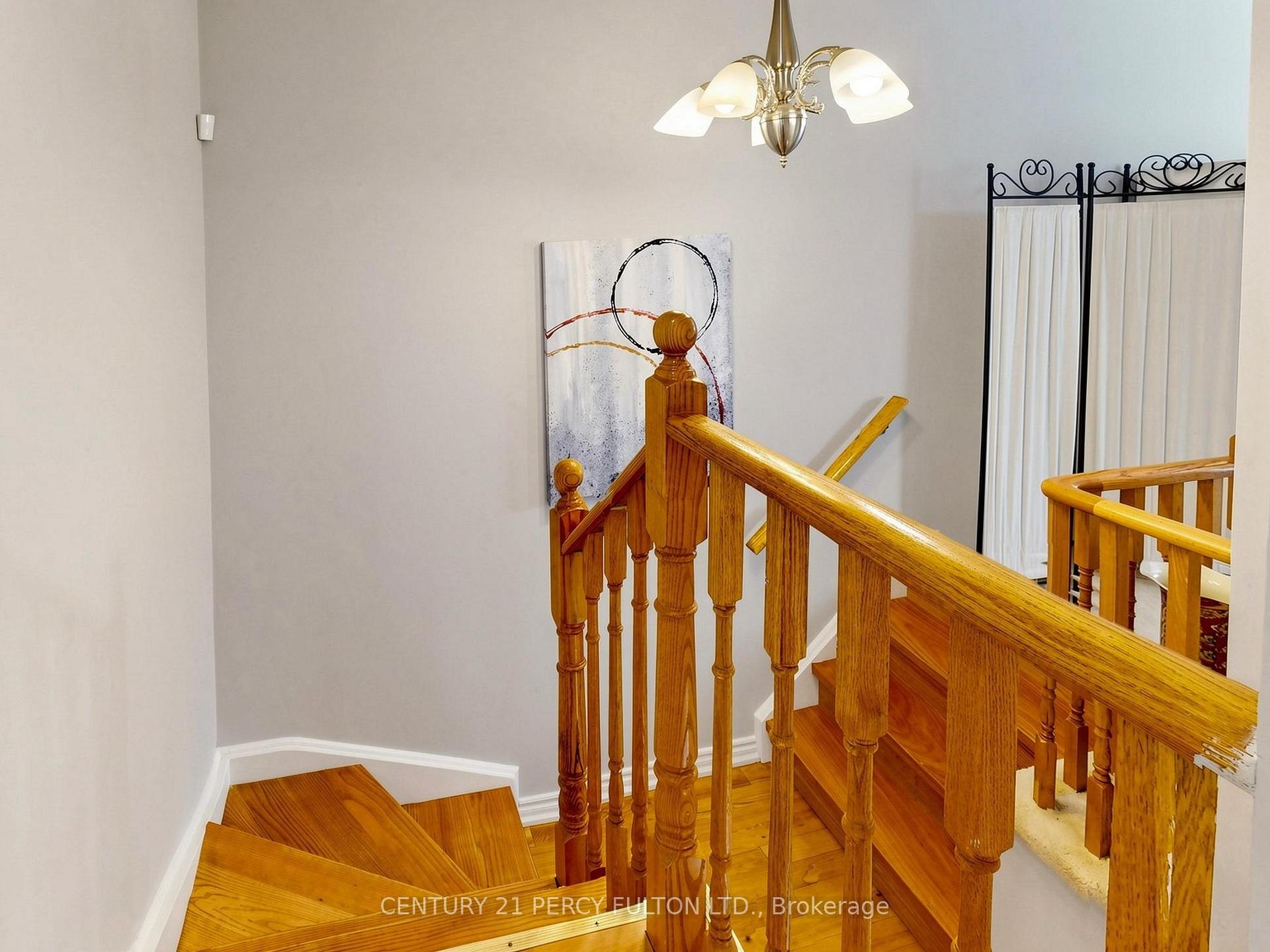 Photo 21 of 2052 Blue Ridge Crescent, Pickering, Brock Ridge — HOMEH