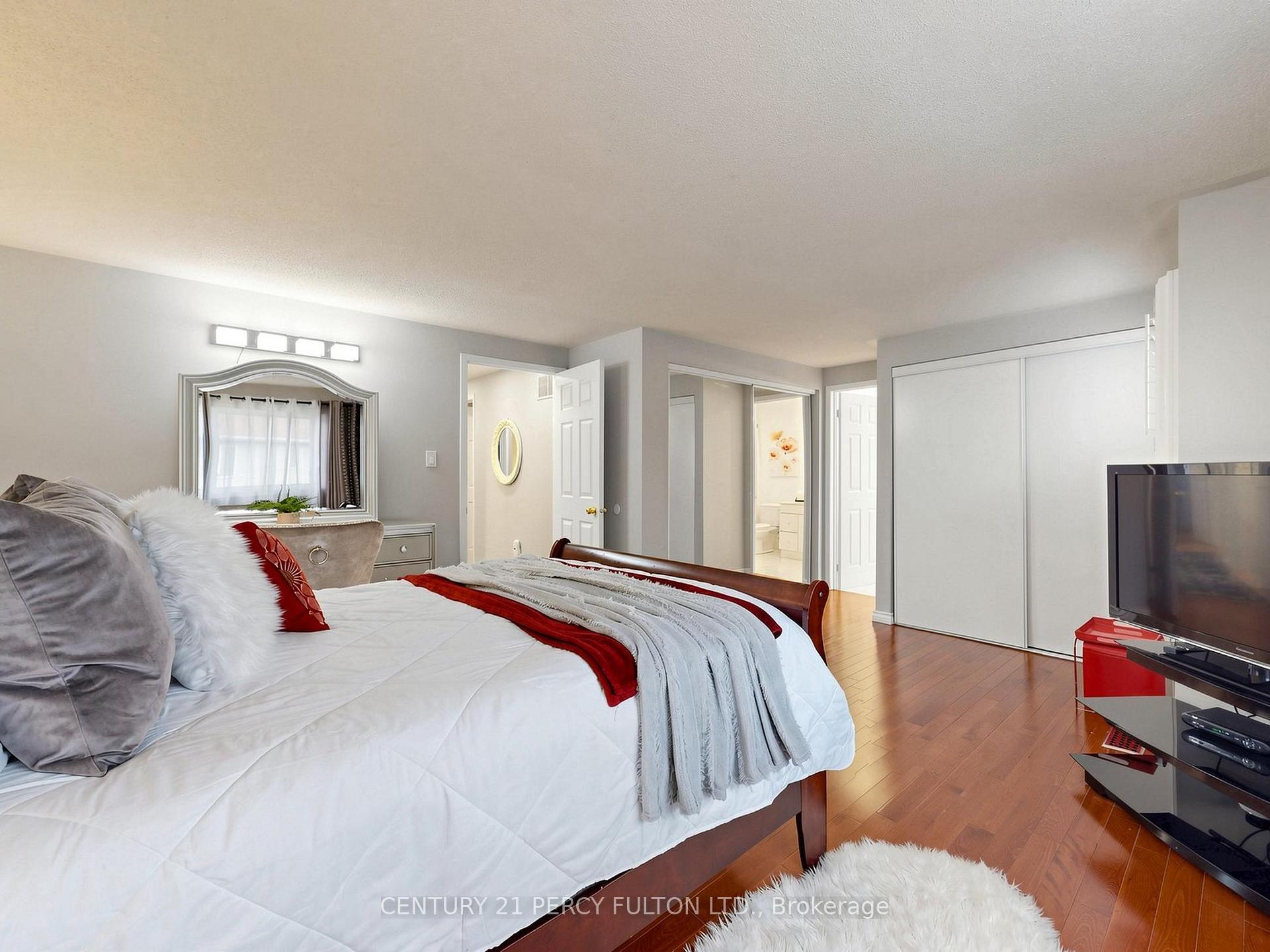Photo 24 of 2052 Blue Ridge Crescent, Pickering, Brock Ridge — HOMEH