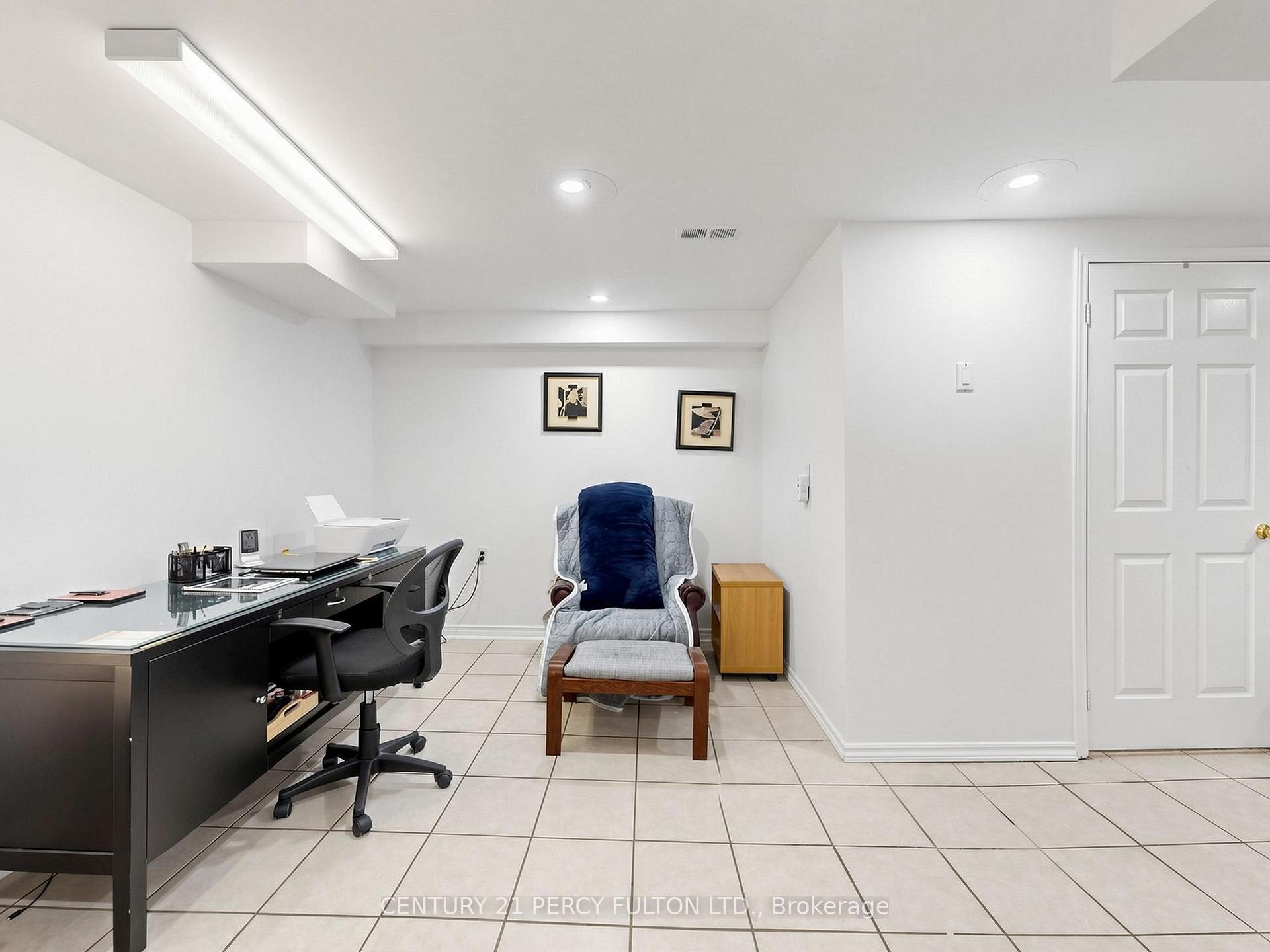 Photo 35 of 2052 Blue Ridge Crescent, Pickering, Brock Ridge — HOMEH