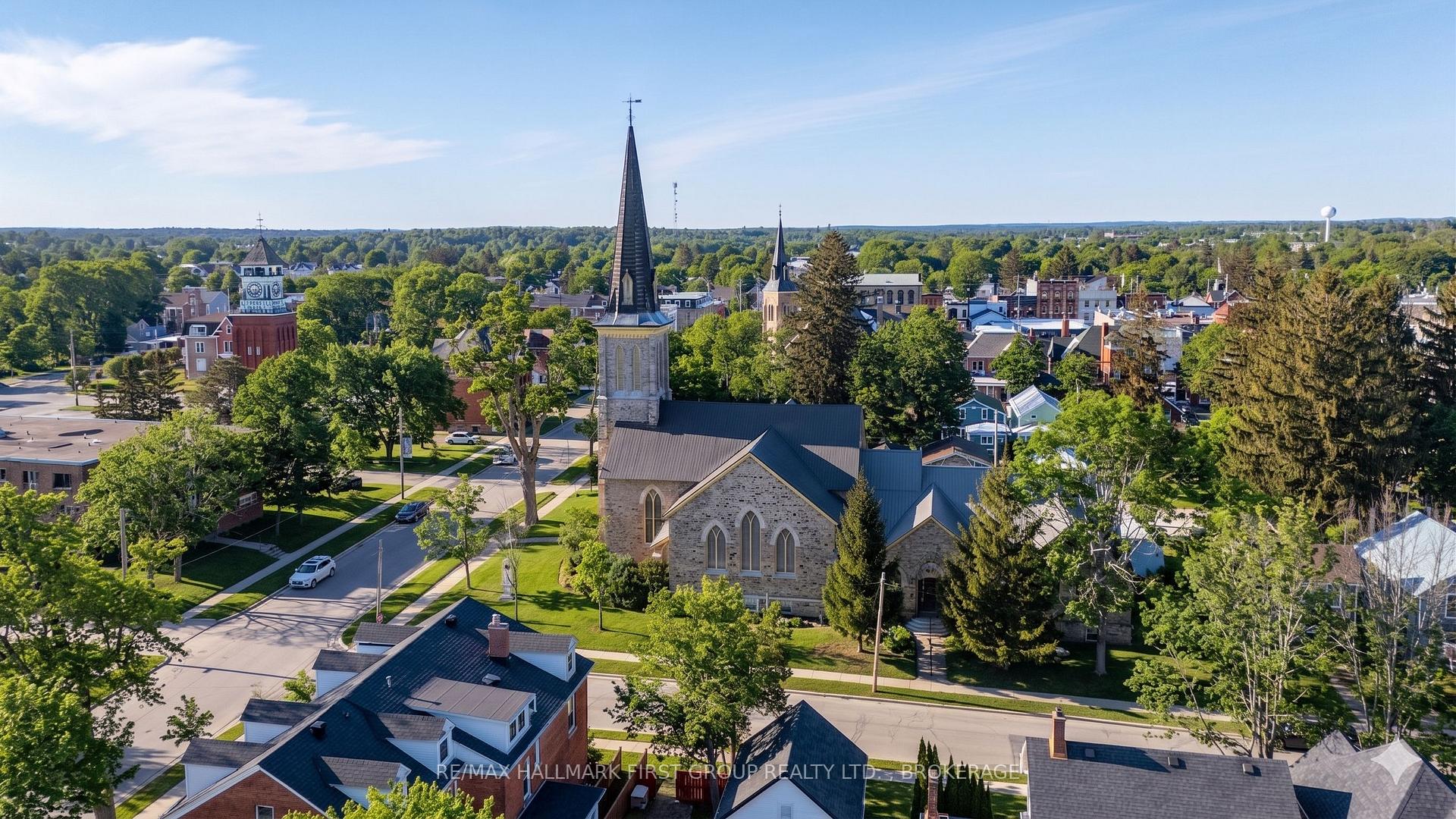 Photo 47 of 175 Stone Street S, Gananoque, Gananoque — HOMEH
