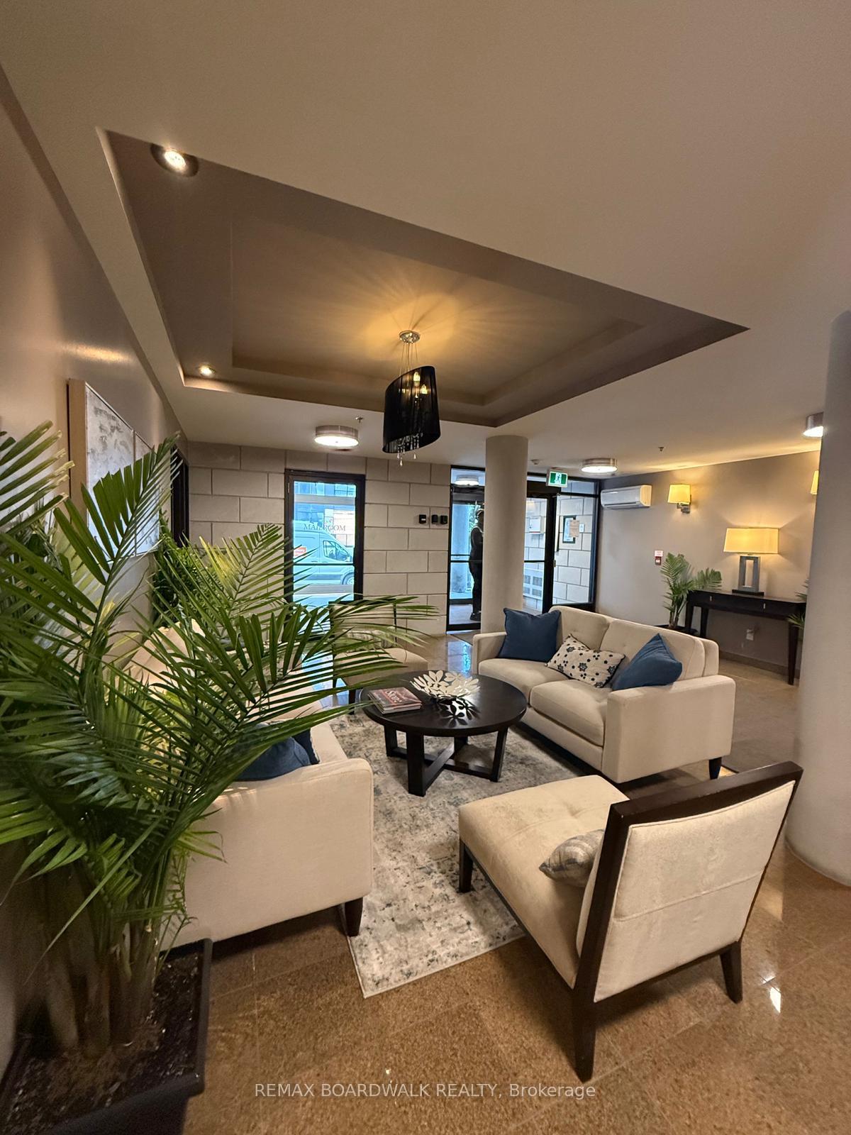 Photo 2 of Unit 306, 323 Winona Avenue, Ottawa, Westboro South — HOMEH