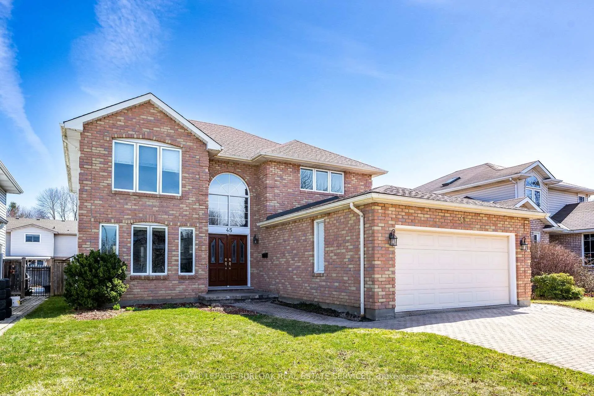 Photo 1 of 45 Stoney Brook Crescent, St. Catharines, Grapeview — HOMEH