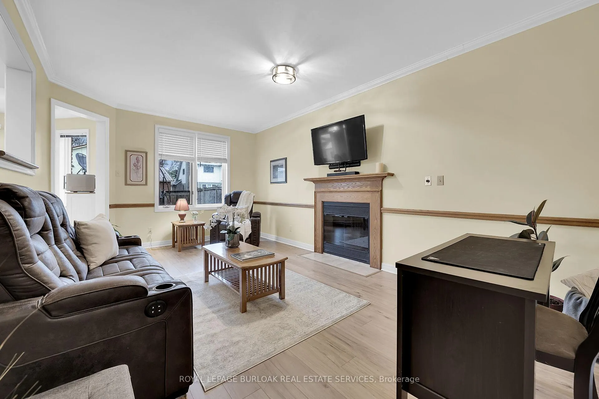 Photo 9 of 45 Stoney Brook Crescent, St. Catharines, Grapeview — HOMEH